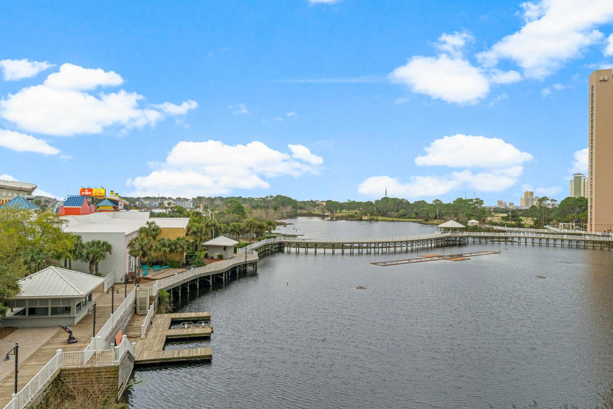 Laketown Wharf #338 By Nautical Holiday home