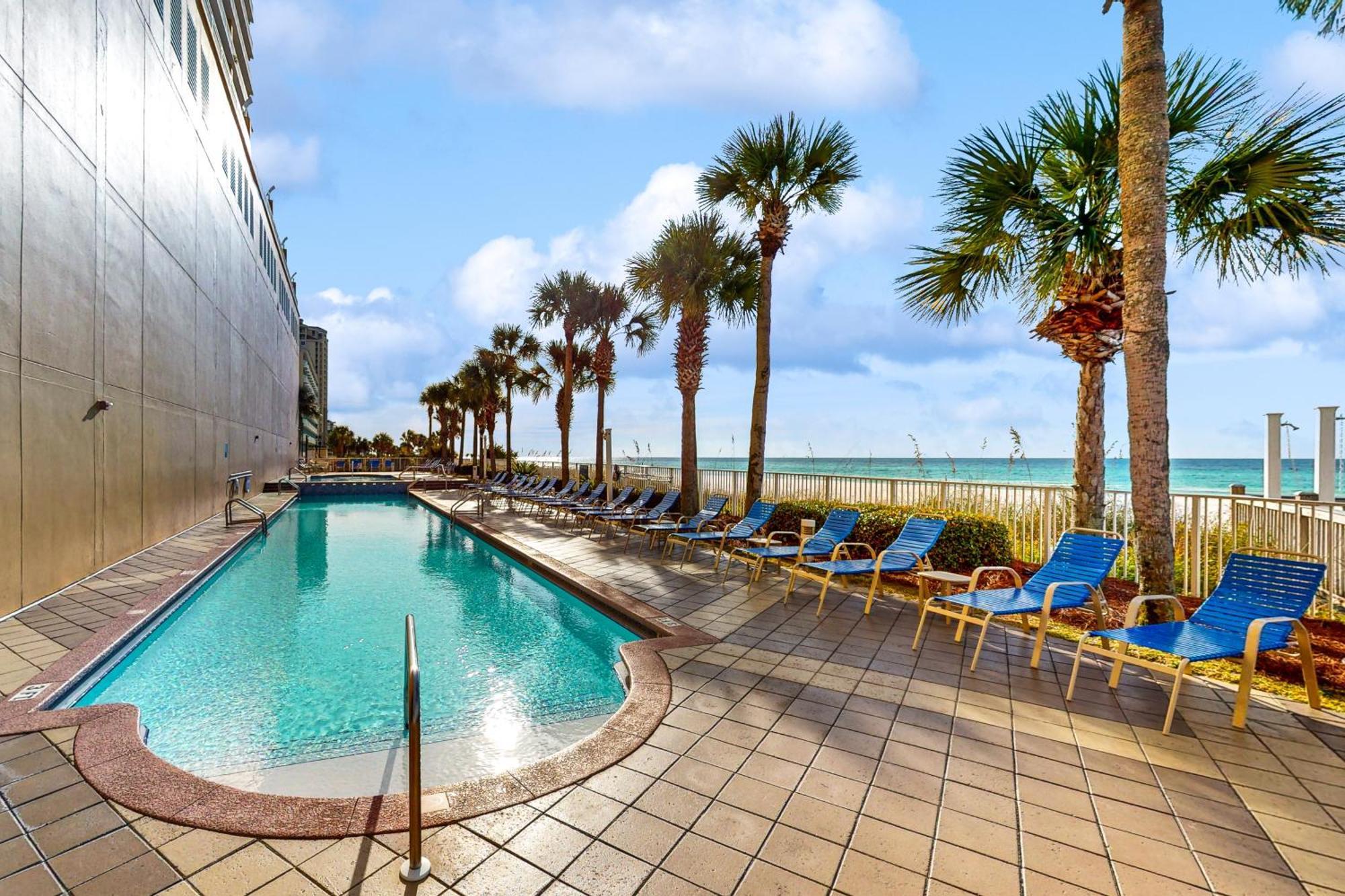 Sterling Reef 902 Apartment
