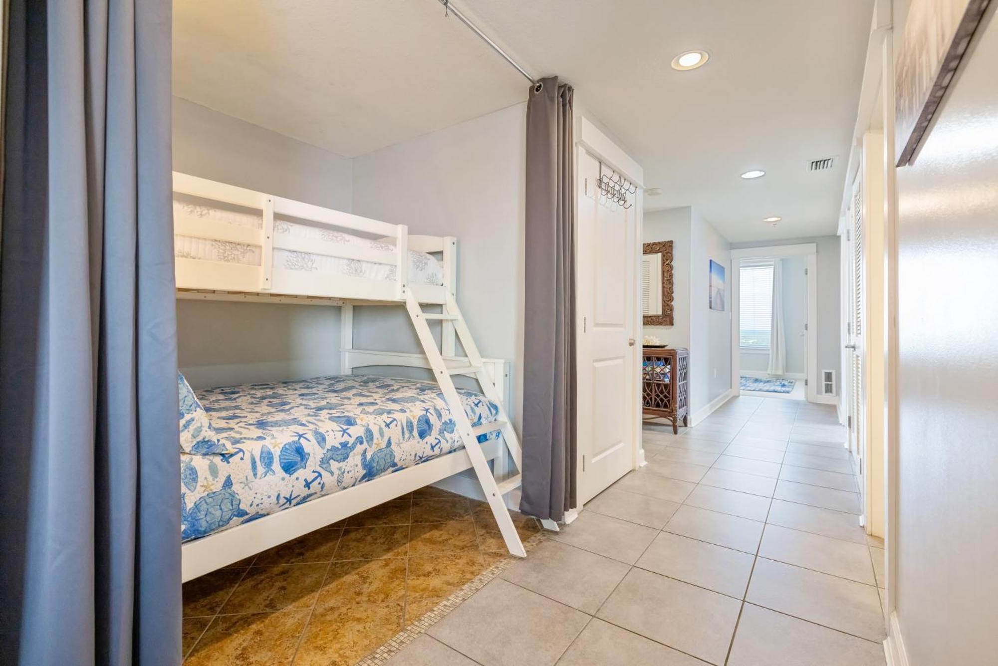 Grand Panama 3bd 3bth 1500 Sq Ft Oceanview Apartment