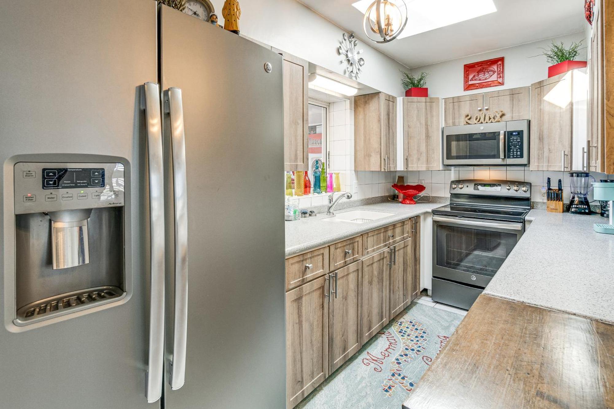 Paradise With Private Outdoor Oasis! Holiday home Port Charlotte