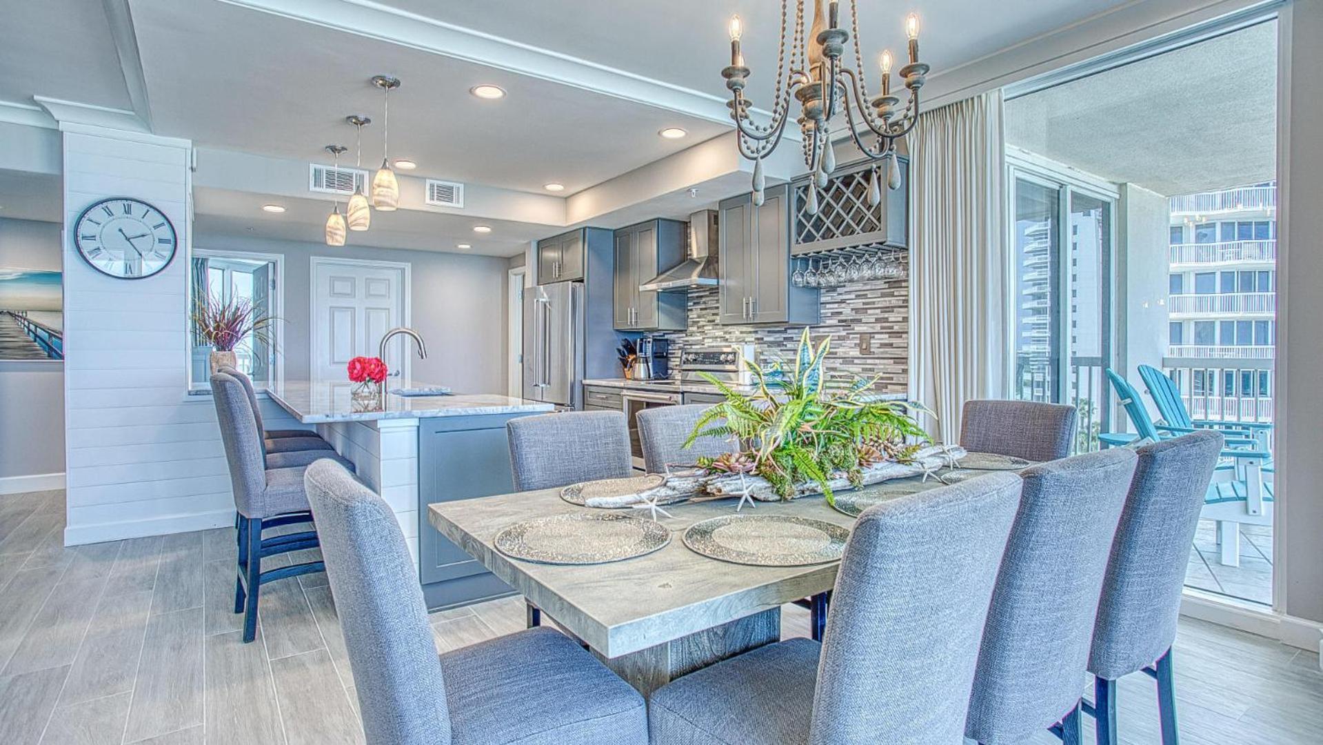 St Maarten 701 A Completely Remodeled Front Holiday home Destin