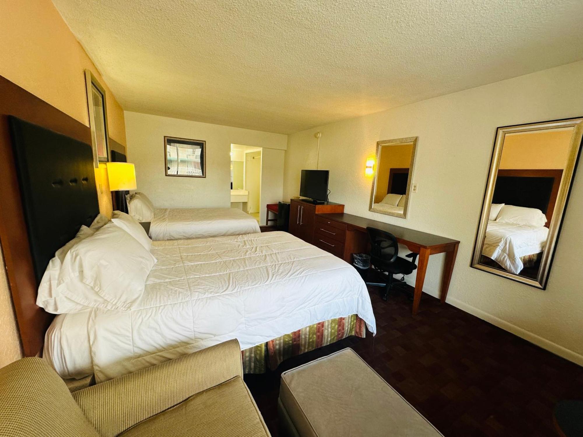 Inn Boca 3*