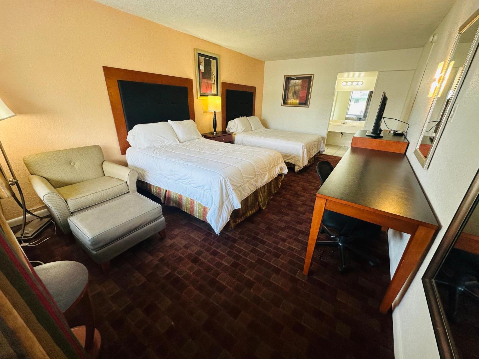 Boca Inn 3*