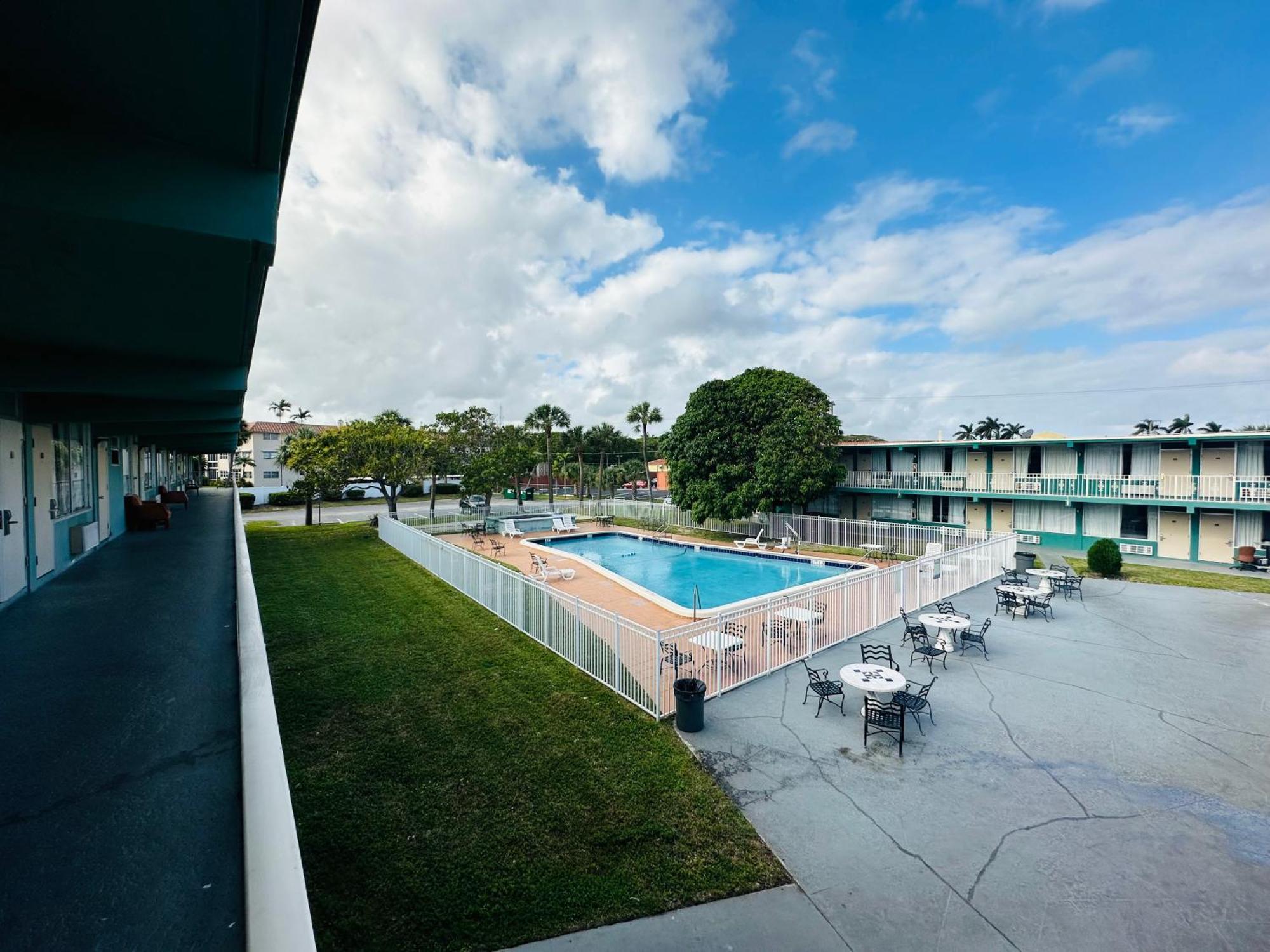 Boca Inn 3*