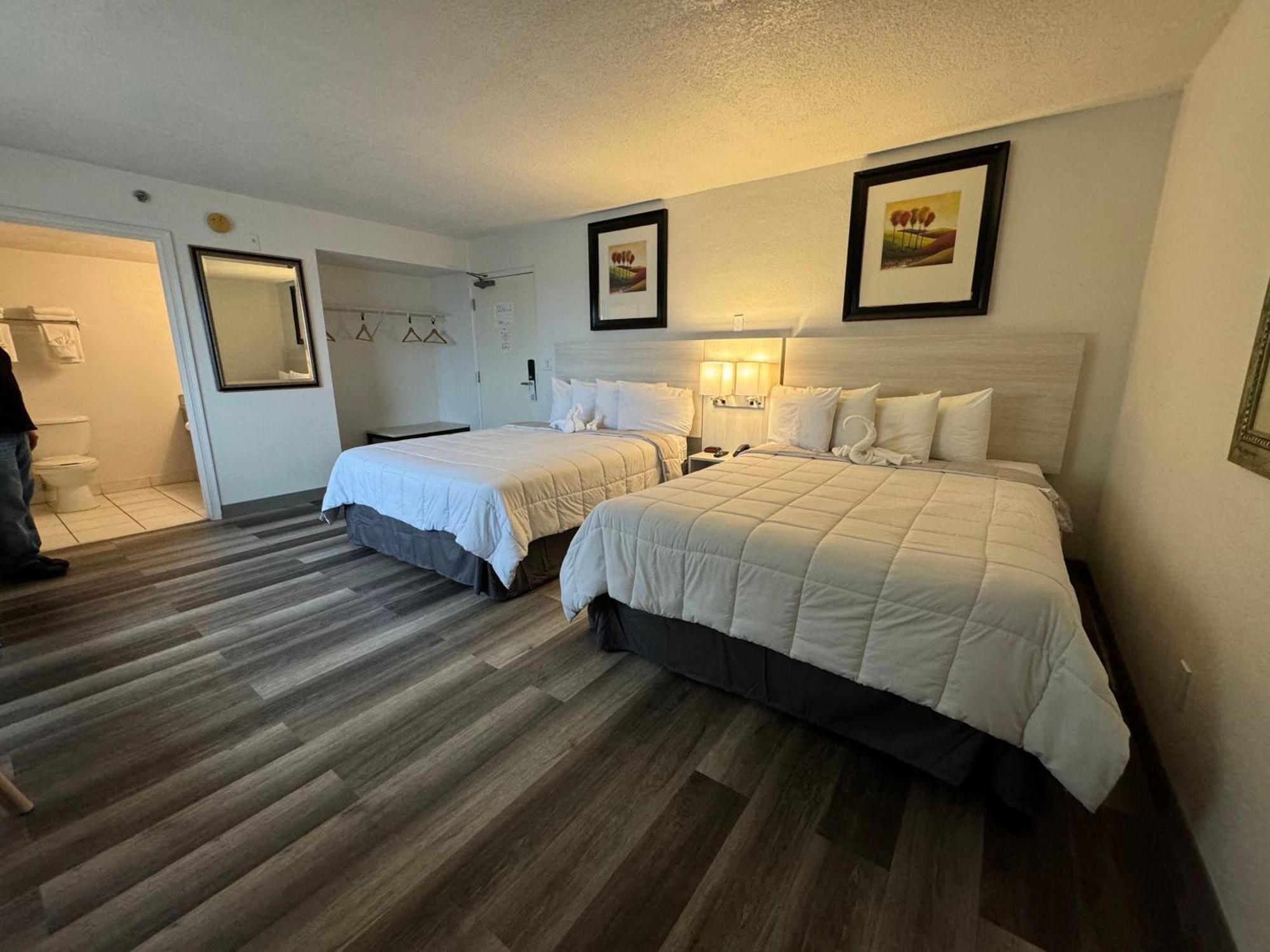 Emerald Shores - Daytona