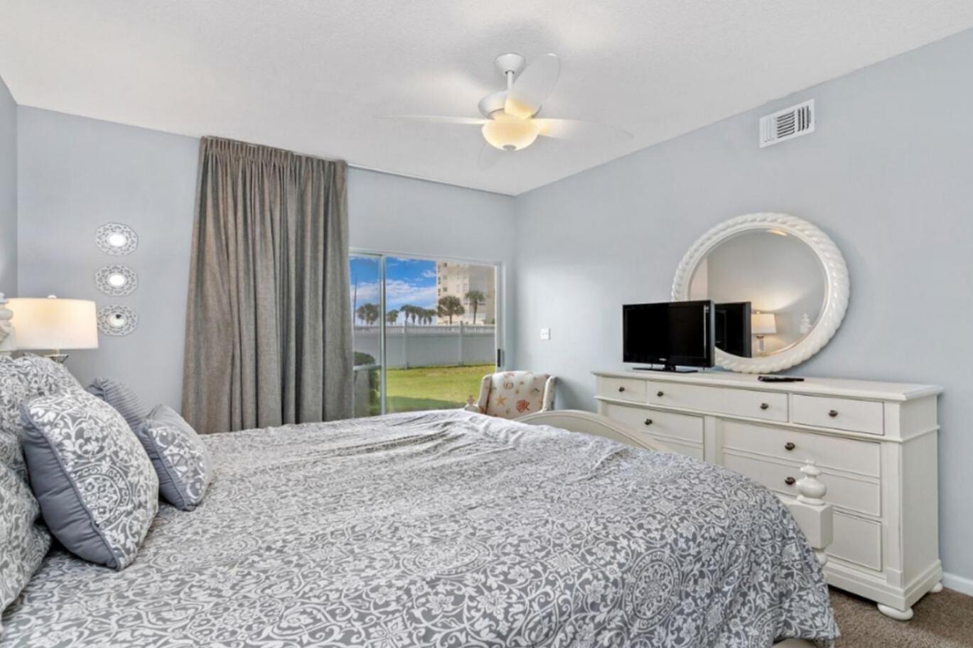 Apartment Now Or Never 9117 Destin