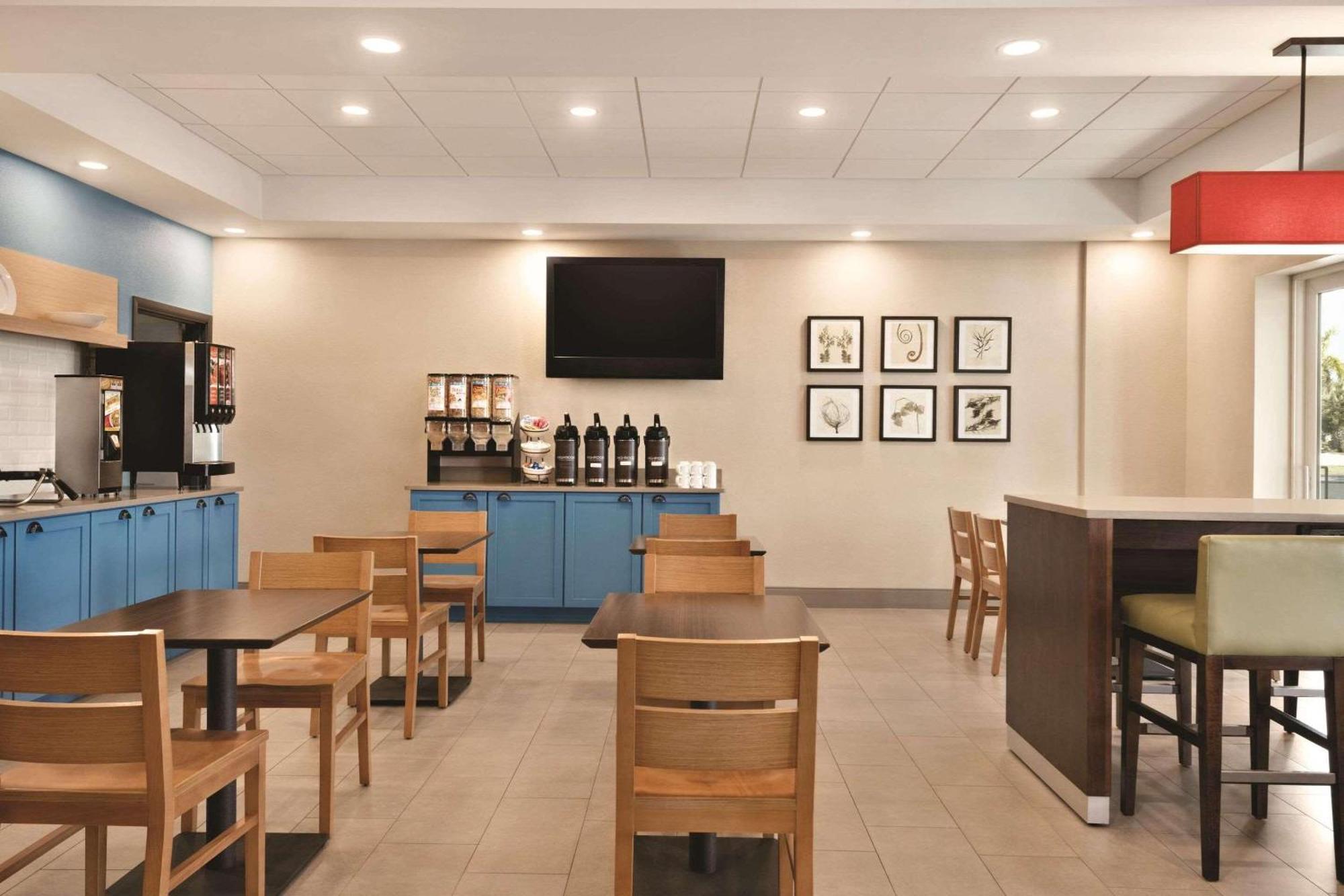 Country & By Radisson, Bradenton-lakewood-ranch, Fl Hotel