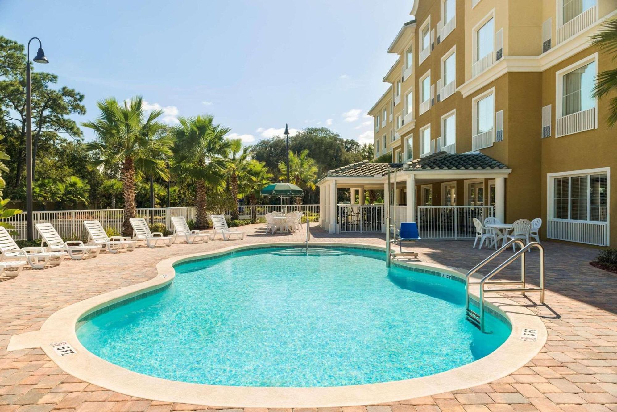 Hotel Country & By Radisson, Port Orange-daytona, Fl Port Orange