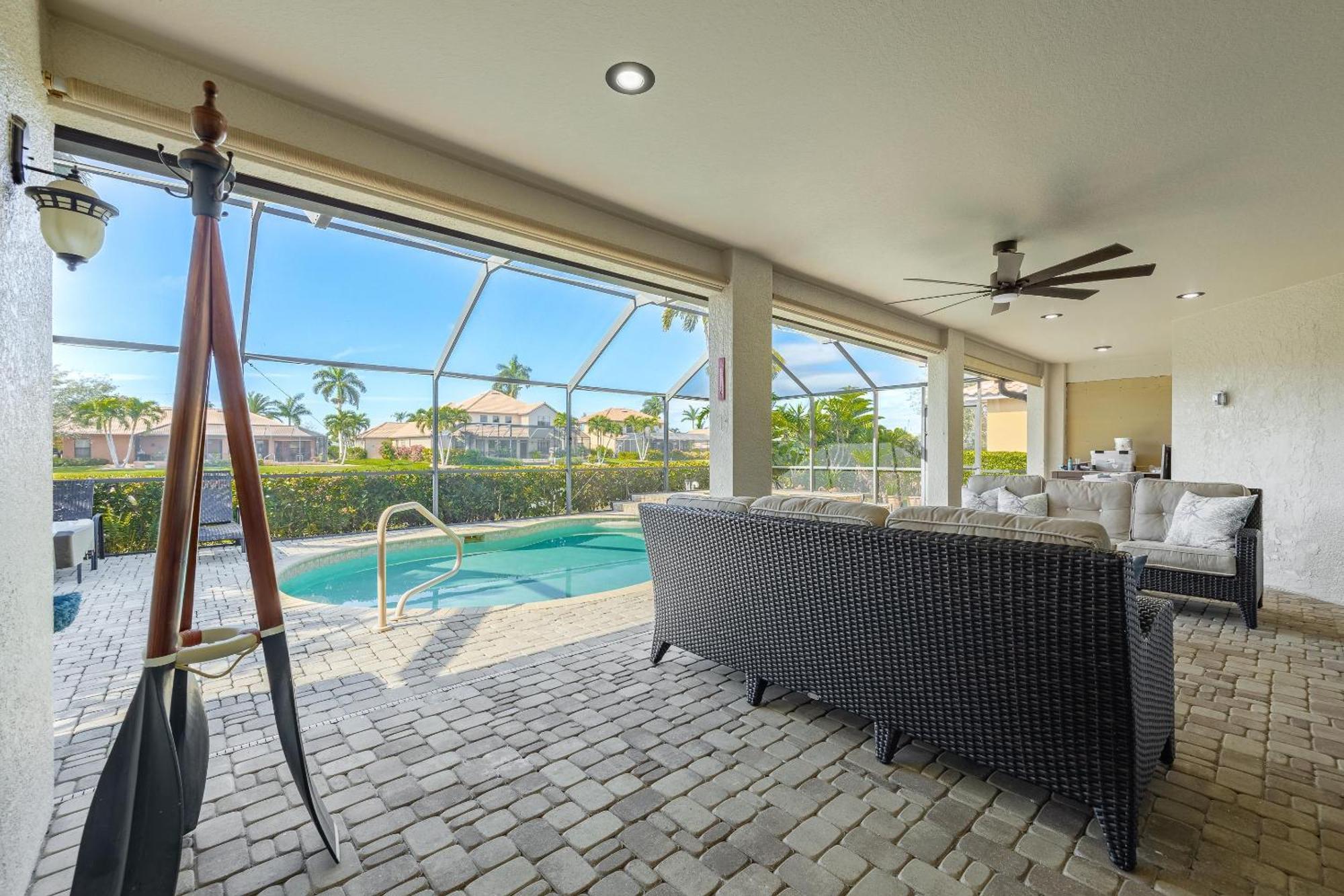 Holiday home Lakeview!, Heated Pool And -villa Lakeside Escape - Roelens Vacations Cape Coral