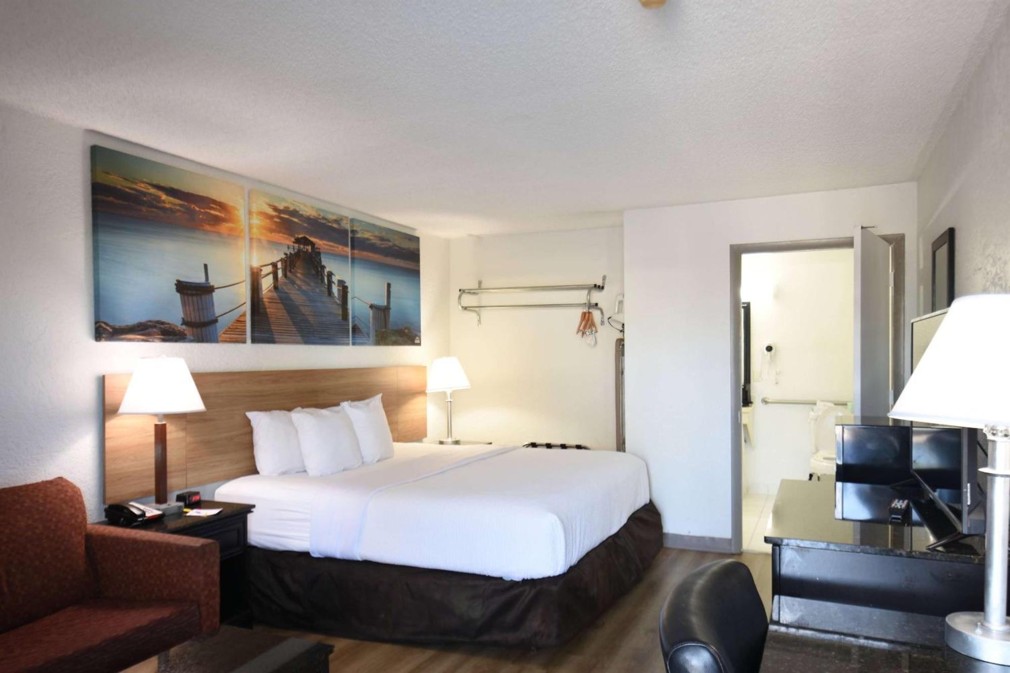 Days By Wyndham Hotel
