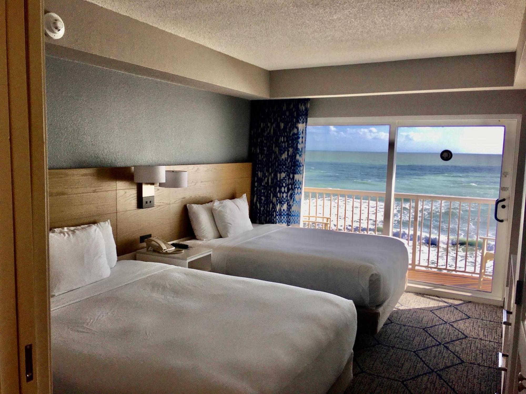 Hotel Doubletree By Hilton Oceanfront