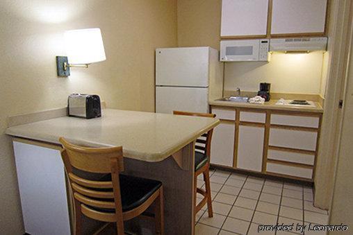 Extended America Select - - North Airport Hotel 2*