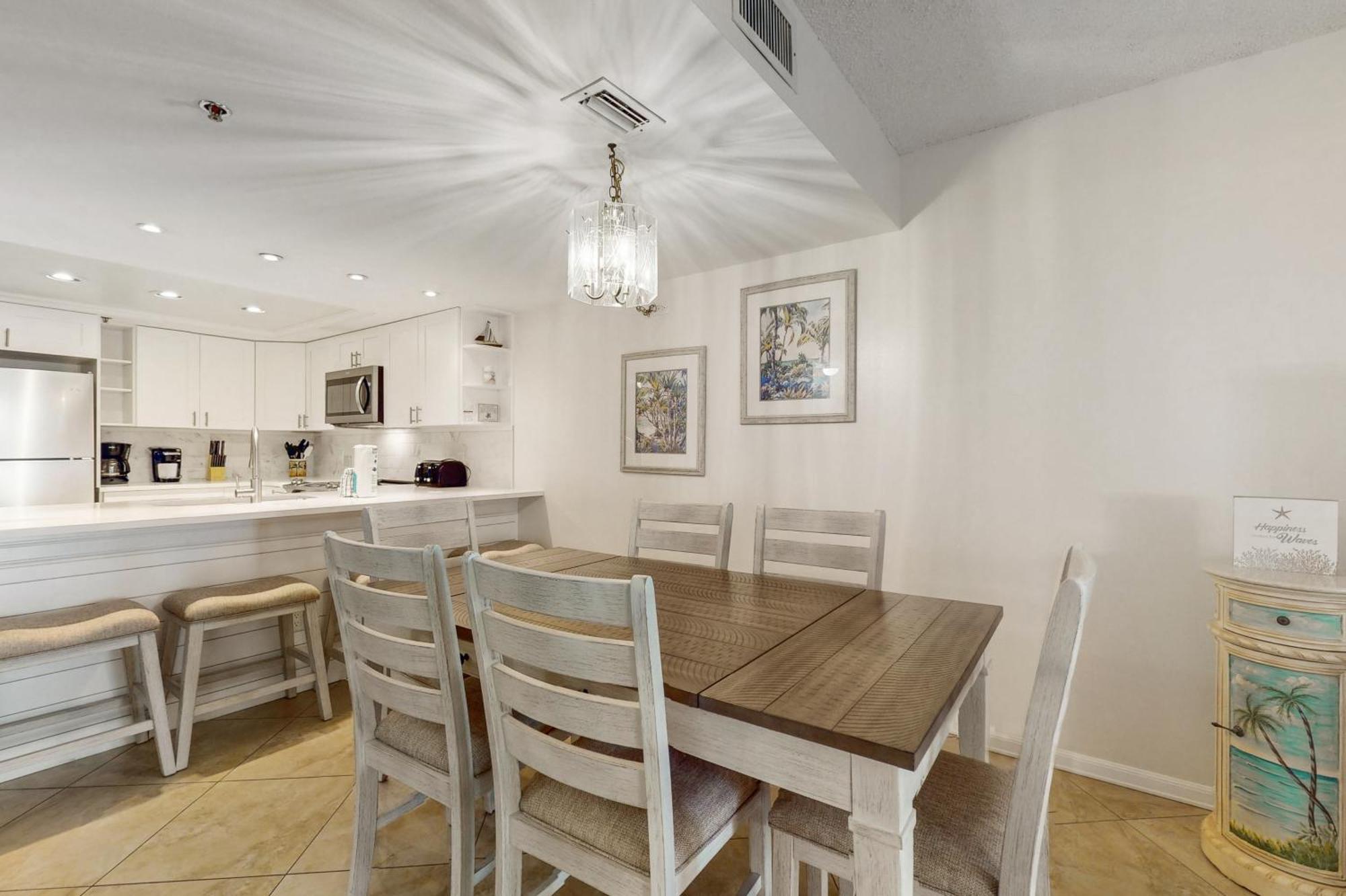 Reef Club 407 Apartment