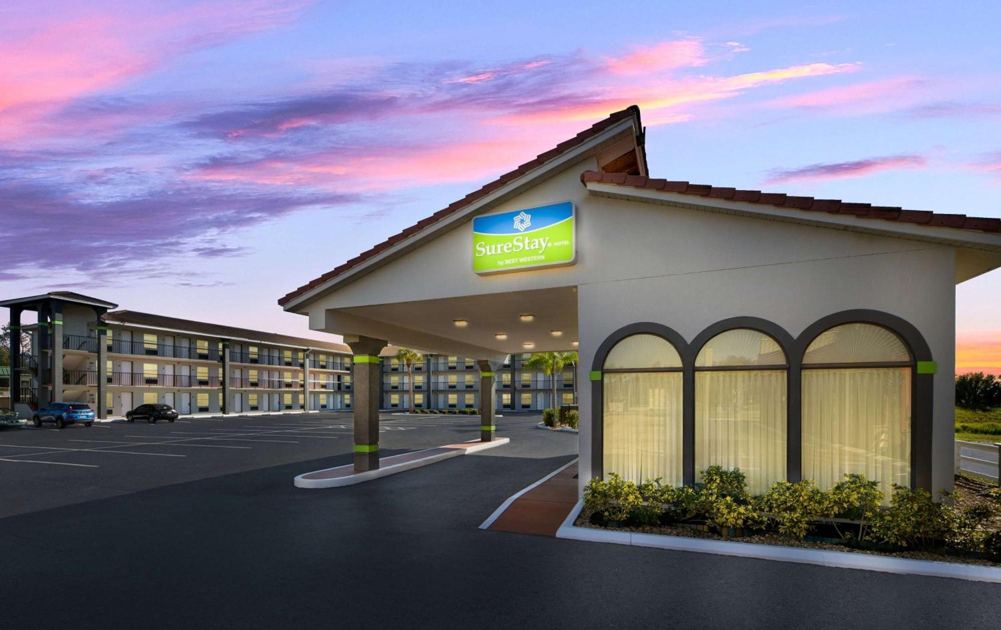 Hotel Surestay By Western Clermont Theme Park West