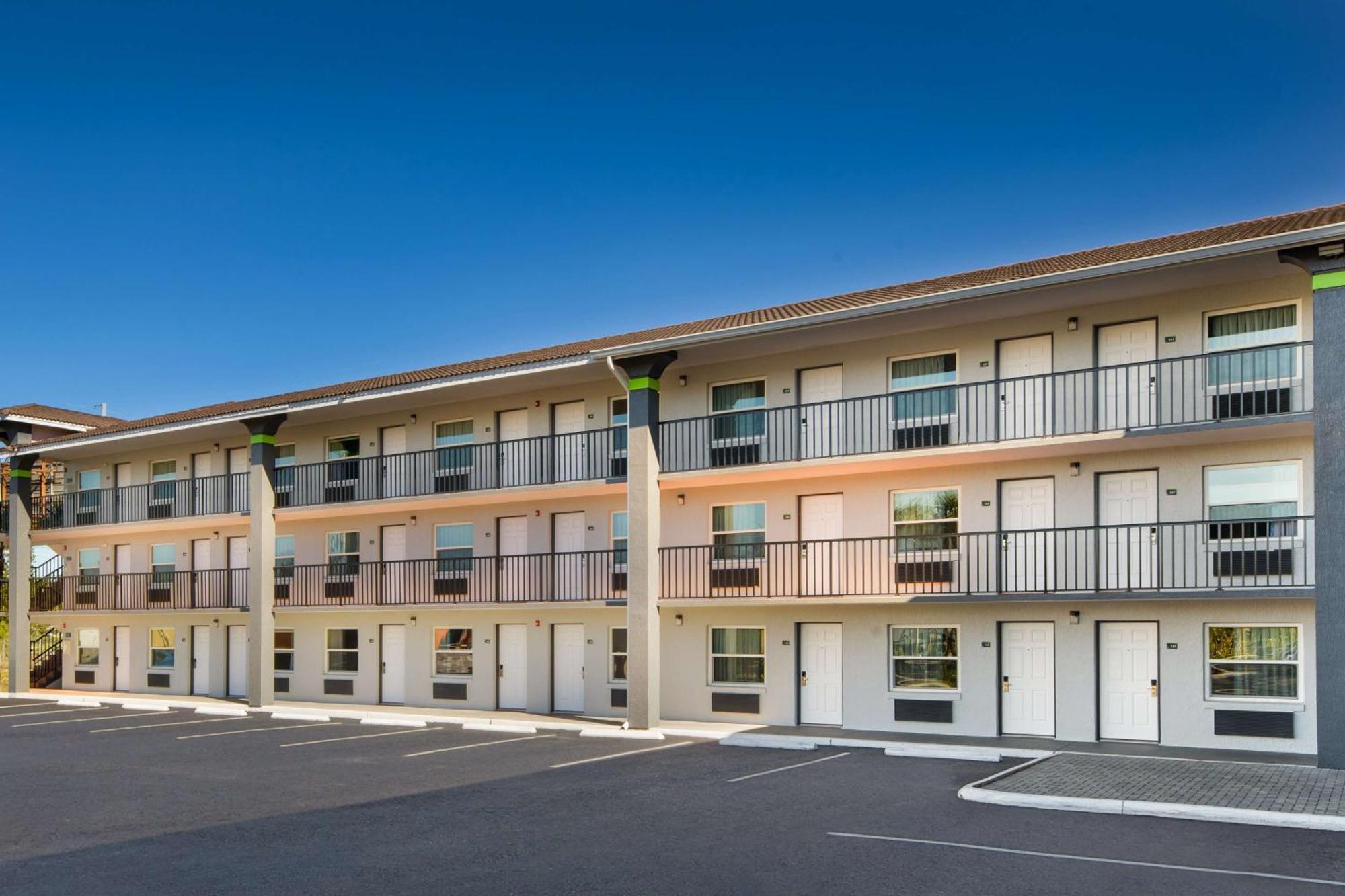 Surestay By Western Clermont Theme Park West Kissimmee
