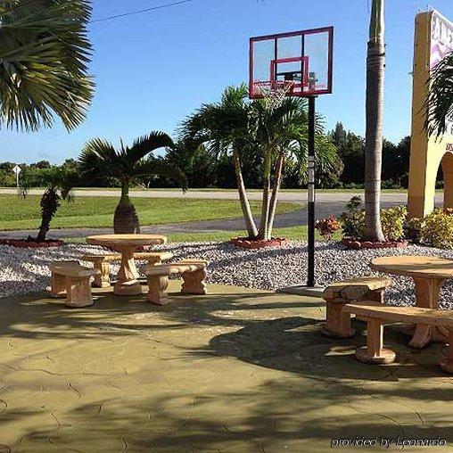 Motel American 2*