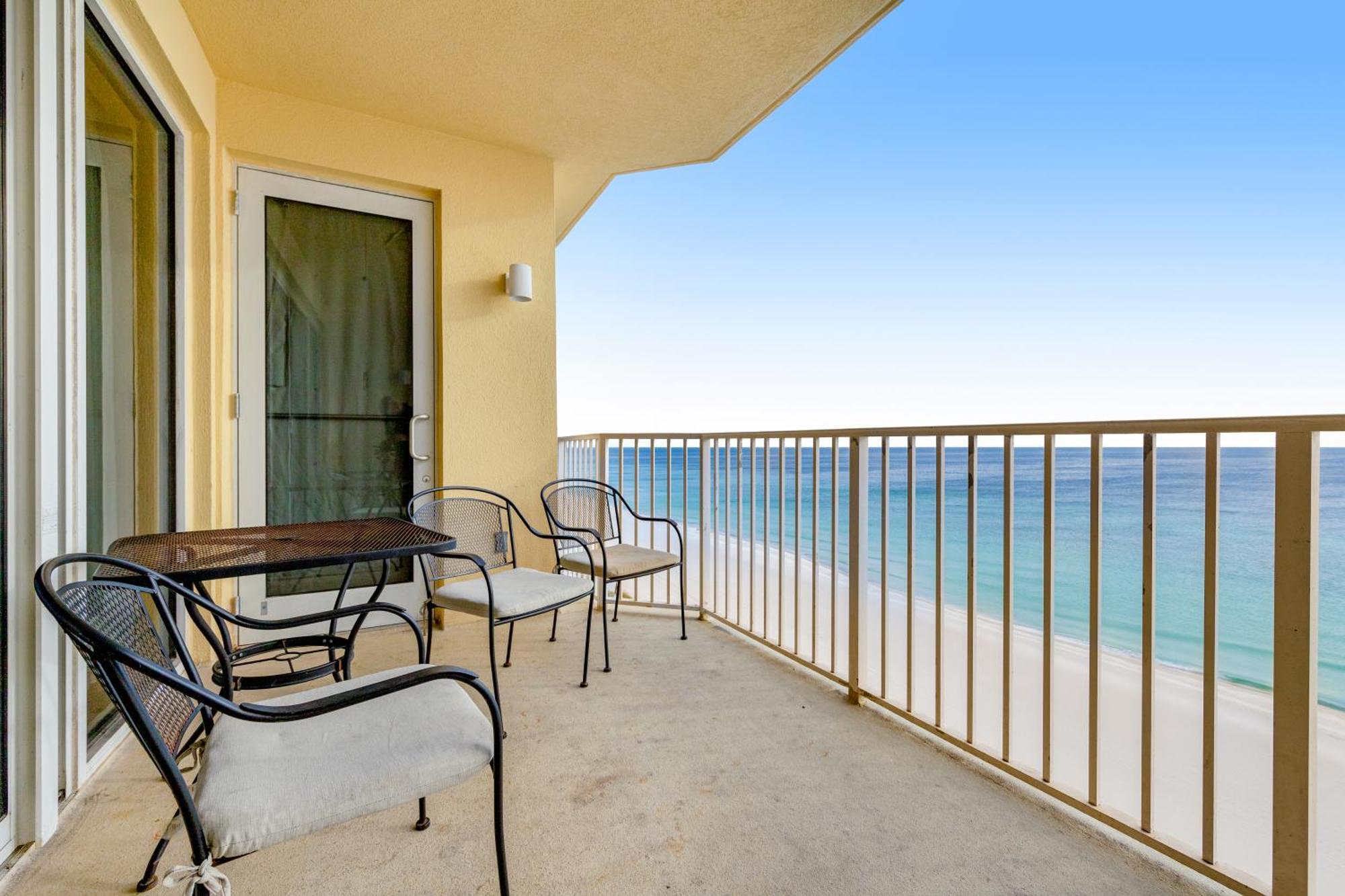 Apartment Boardwalk Beach