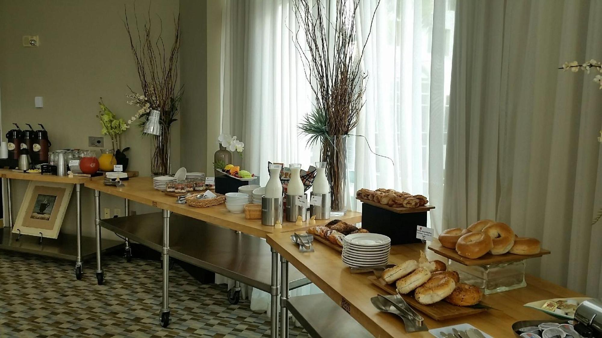 Gallery One - A Doubletree By Hilton 4*