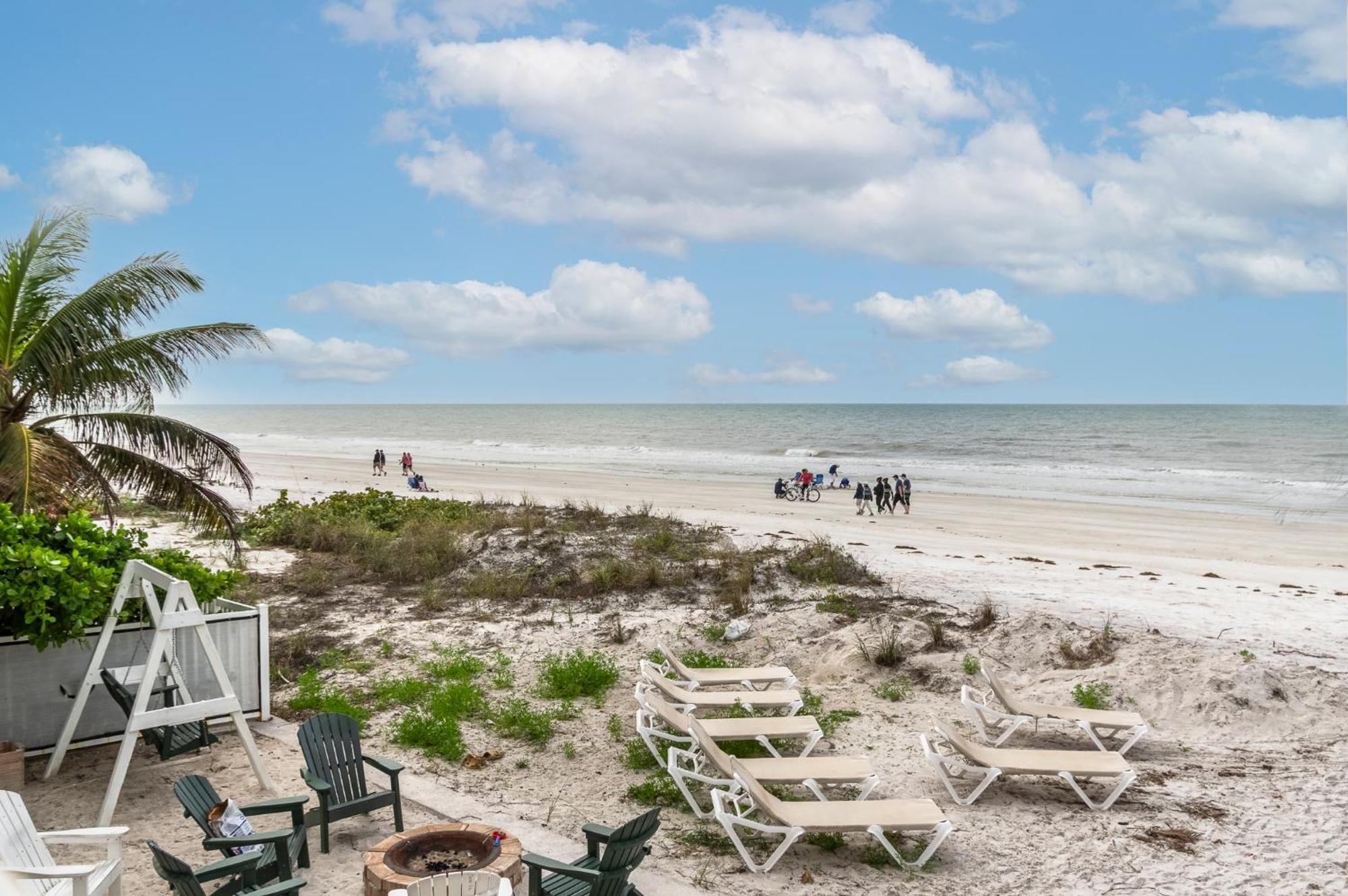 Sand Glo Villas * Indian Rocks Beach