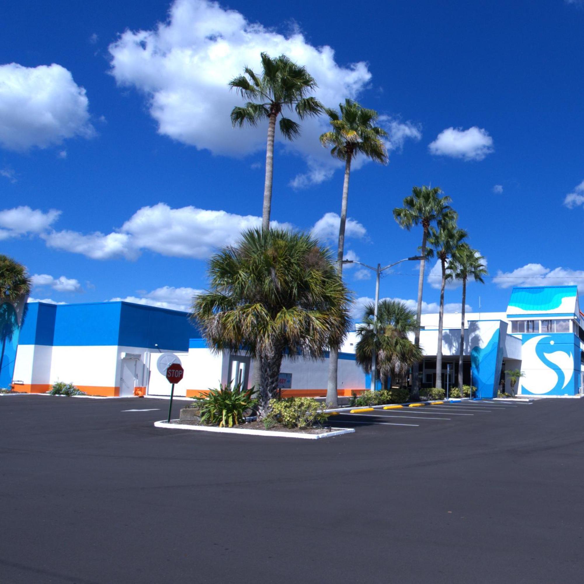 Ramada By Wyndham Flamingo Water Park Kissimmee