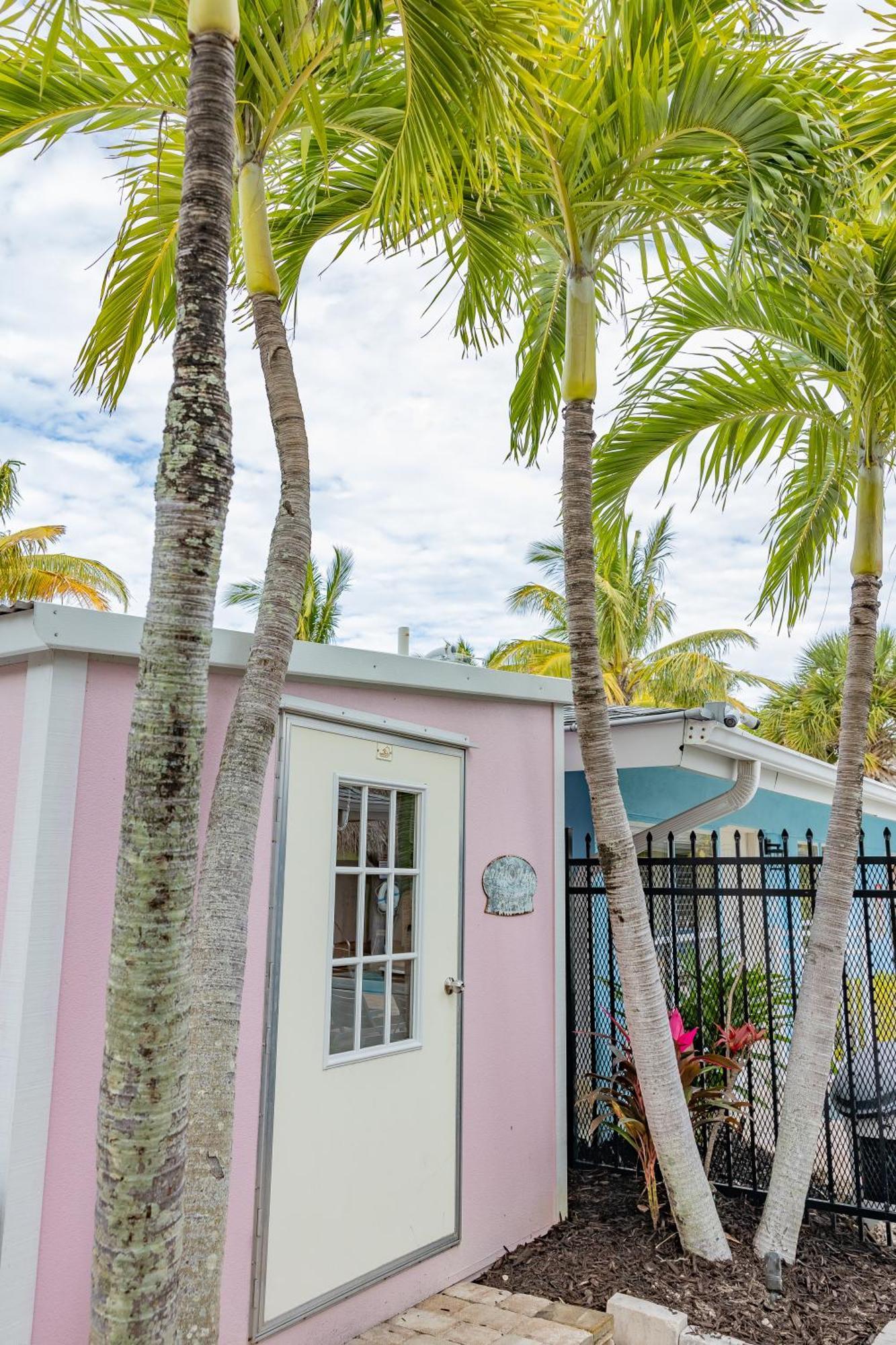 Villa Siesta Key Beachside *