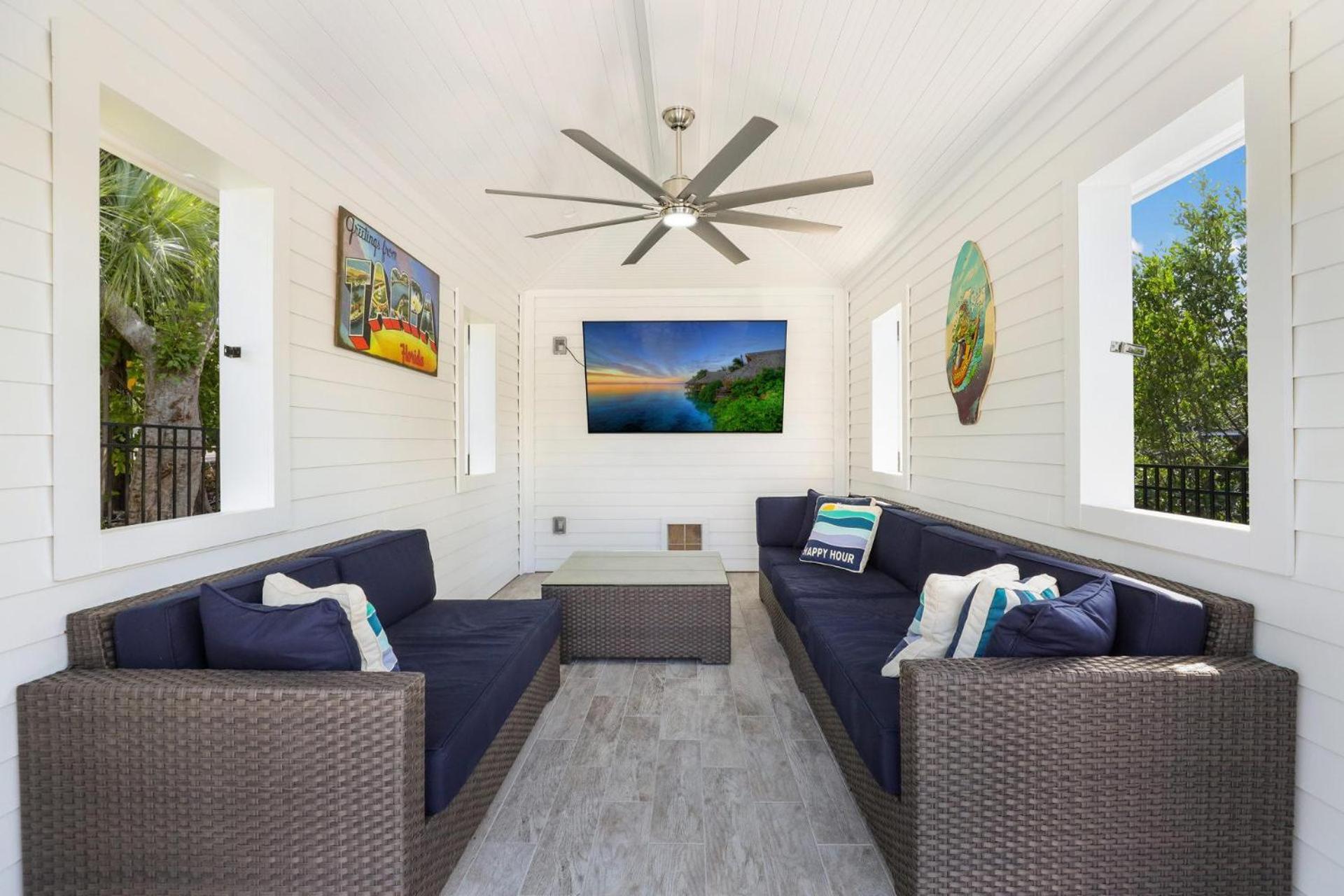 Lavender Lagoon Anna Maria