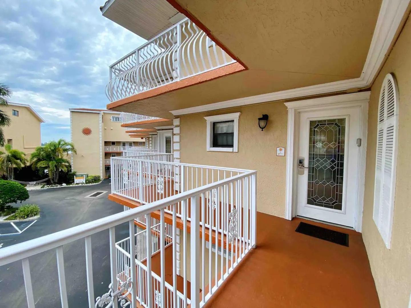 Aparthotel In Waterfront With Balcony Close To Beaches Free Bikes *
