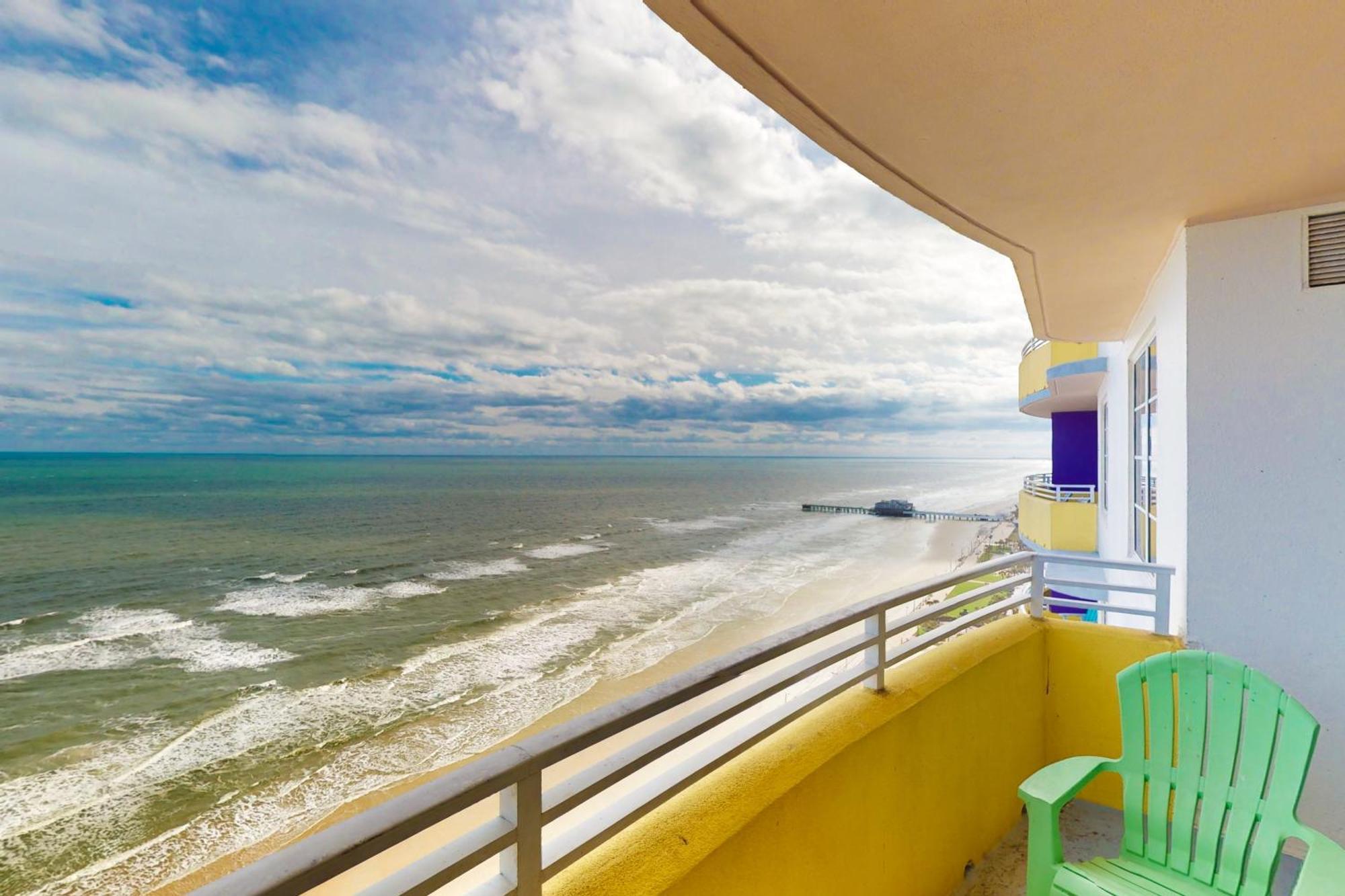 Apartment Ocean Walk 2424a + 2424b *