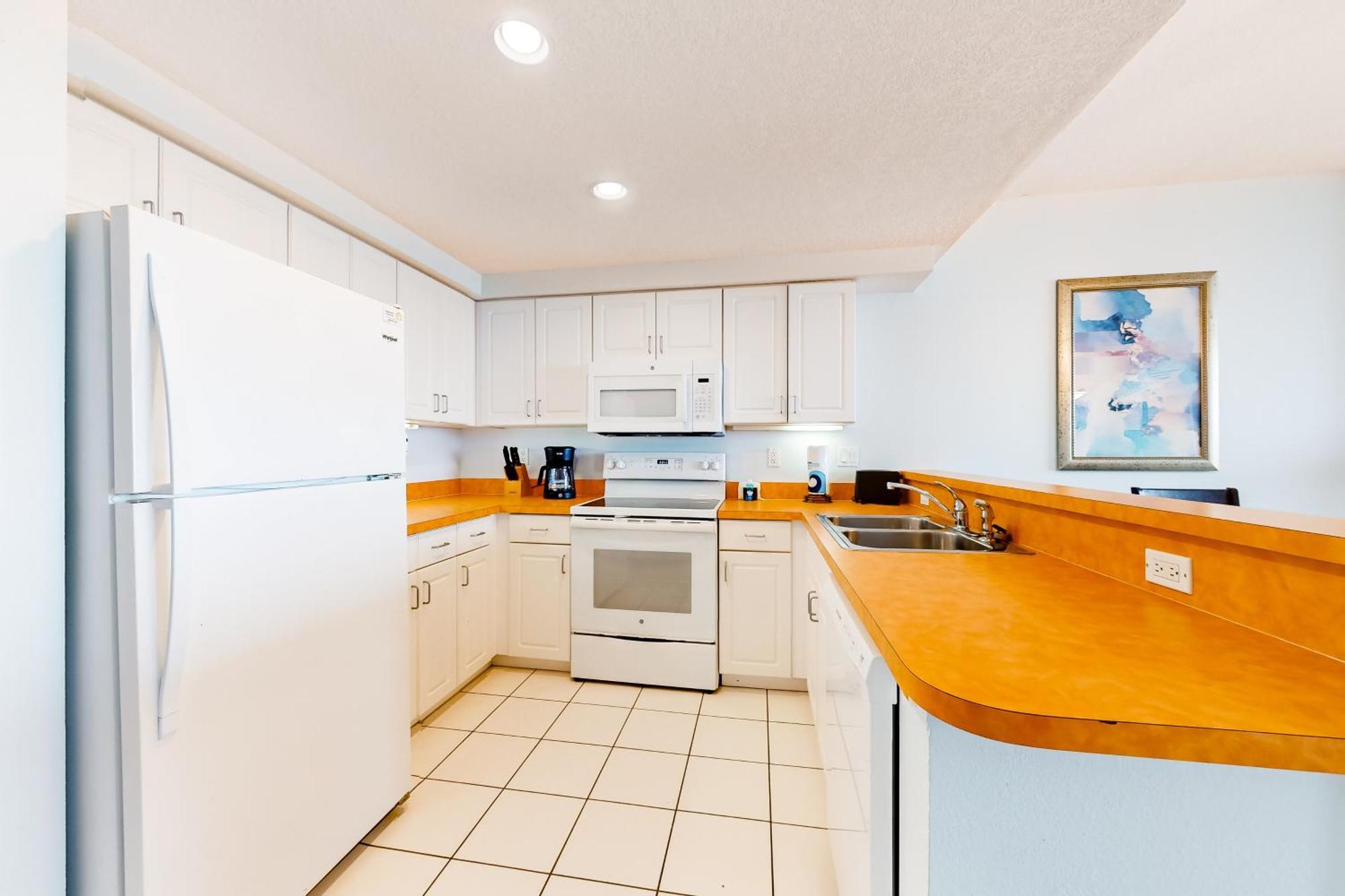 Ocean Walk 2424a + 2424b Apartment Daytona Beach