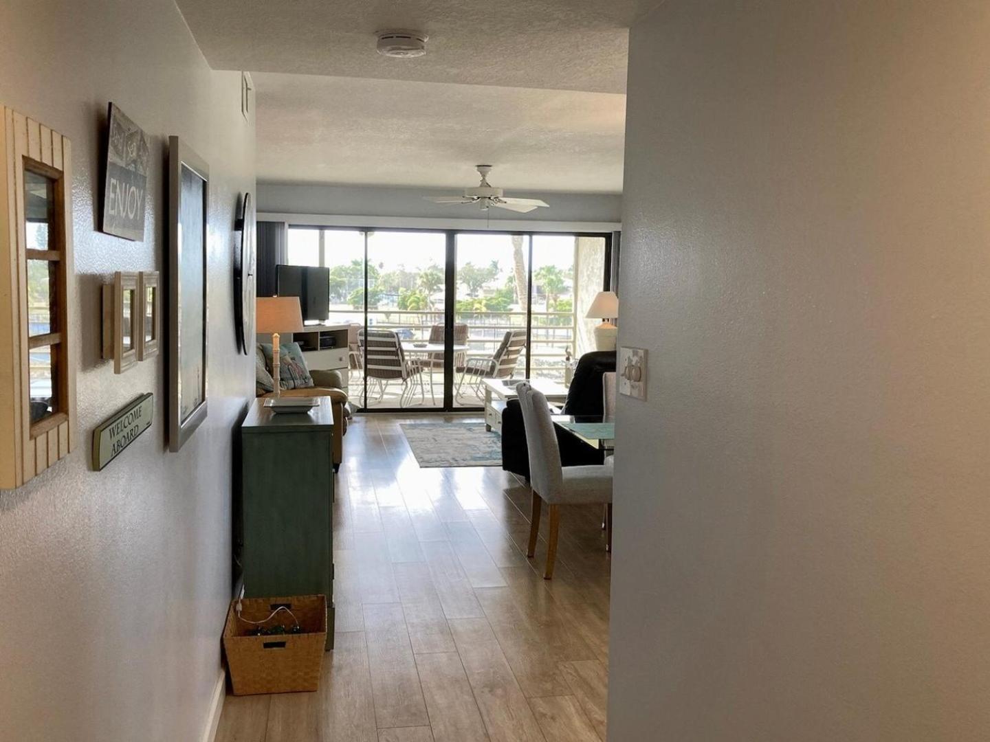 Westbay Point Moorings 214 Apartment Holmes Beach