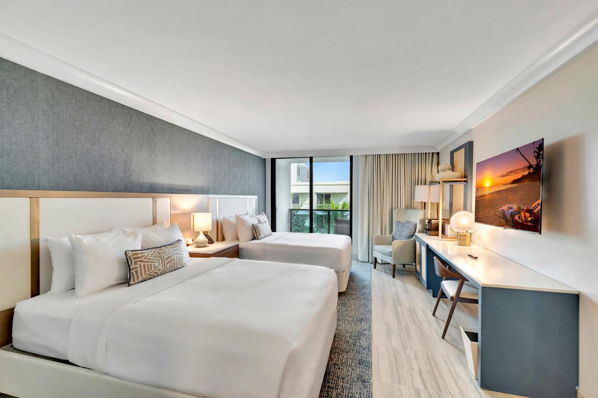 Tideline Palm Ocean And 5*