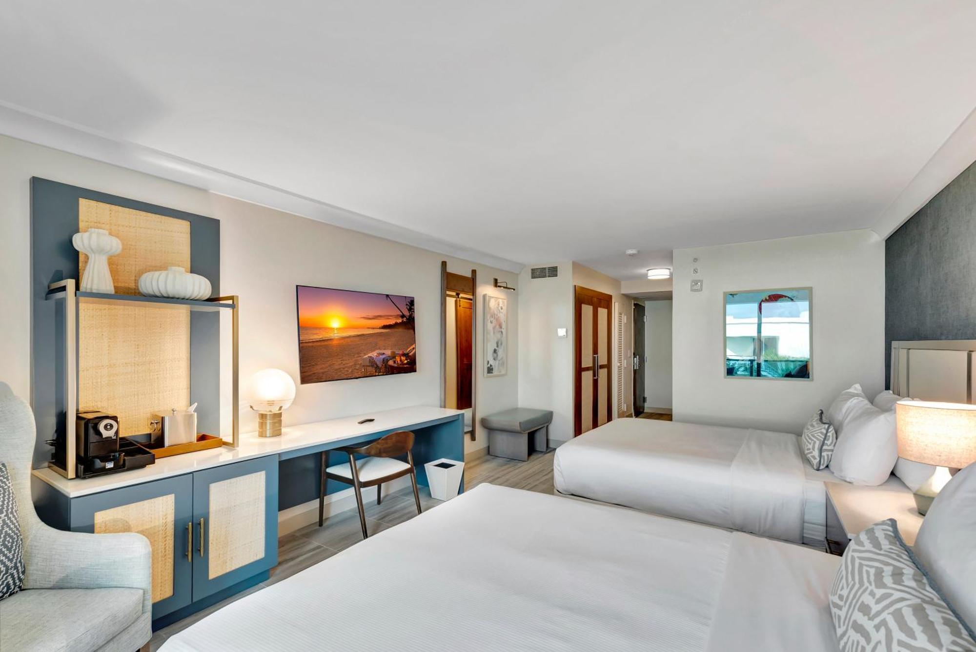 Resort Tideline Palm Ocean And