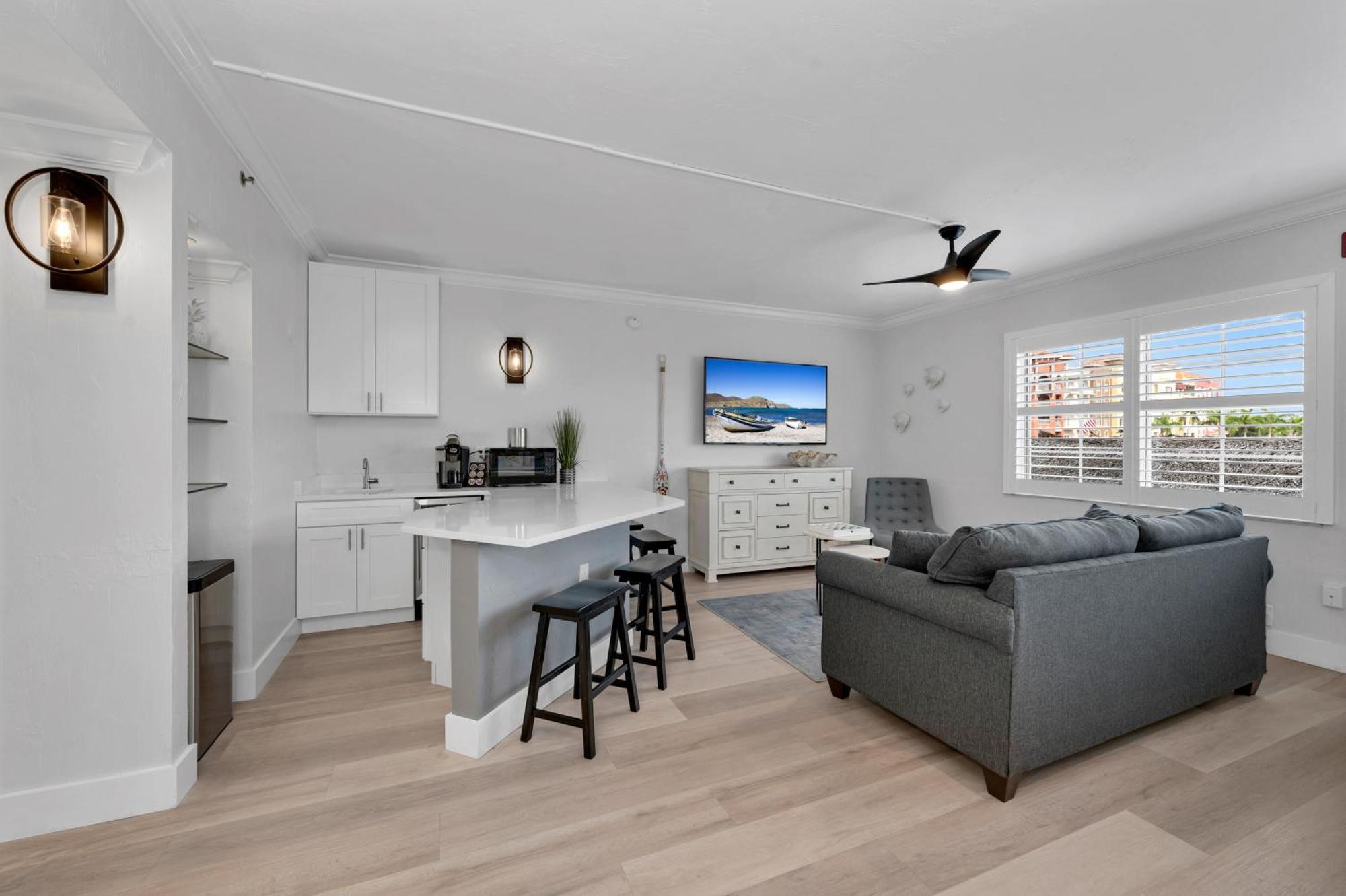 Bayfront 5th Avenue Hotel 3*