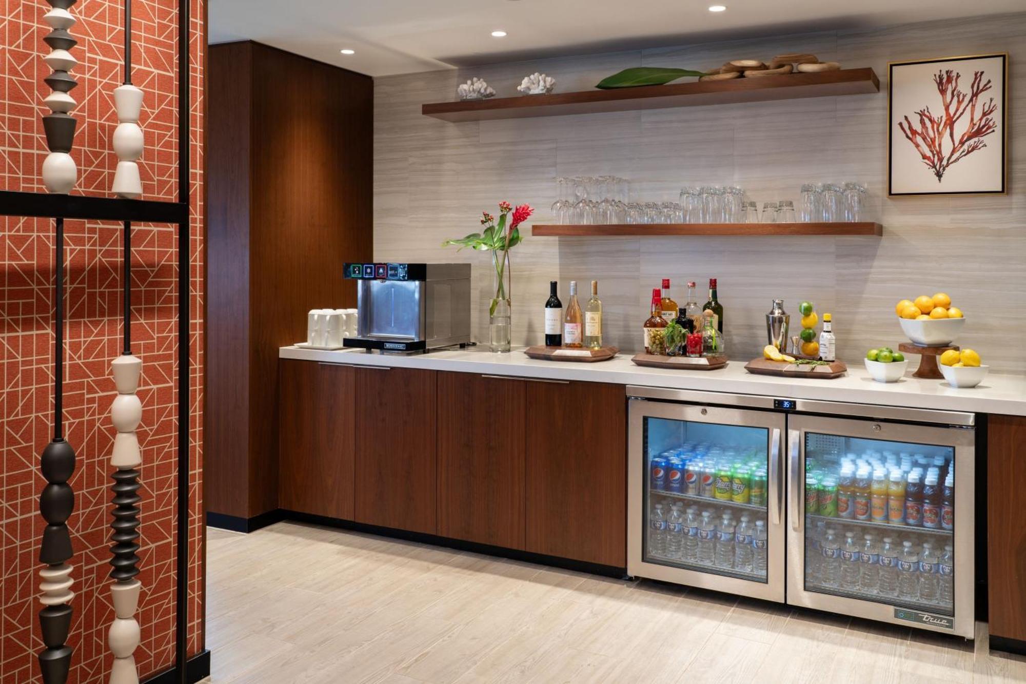 Hotel Lauderdale Marriott & Convention Center 4*