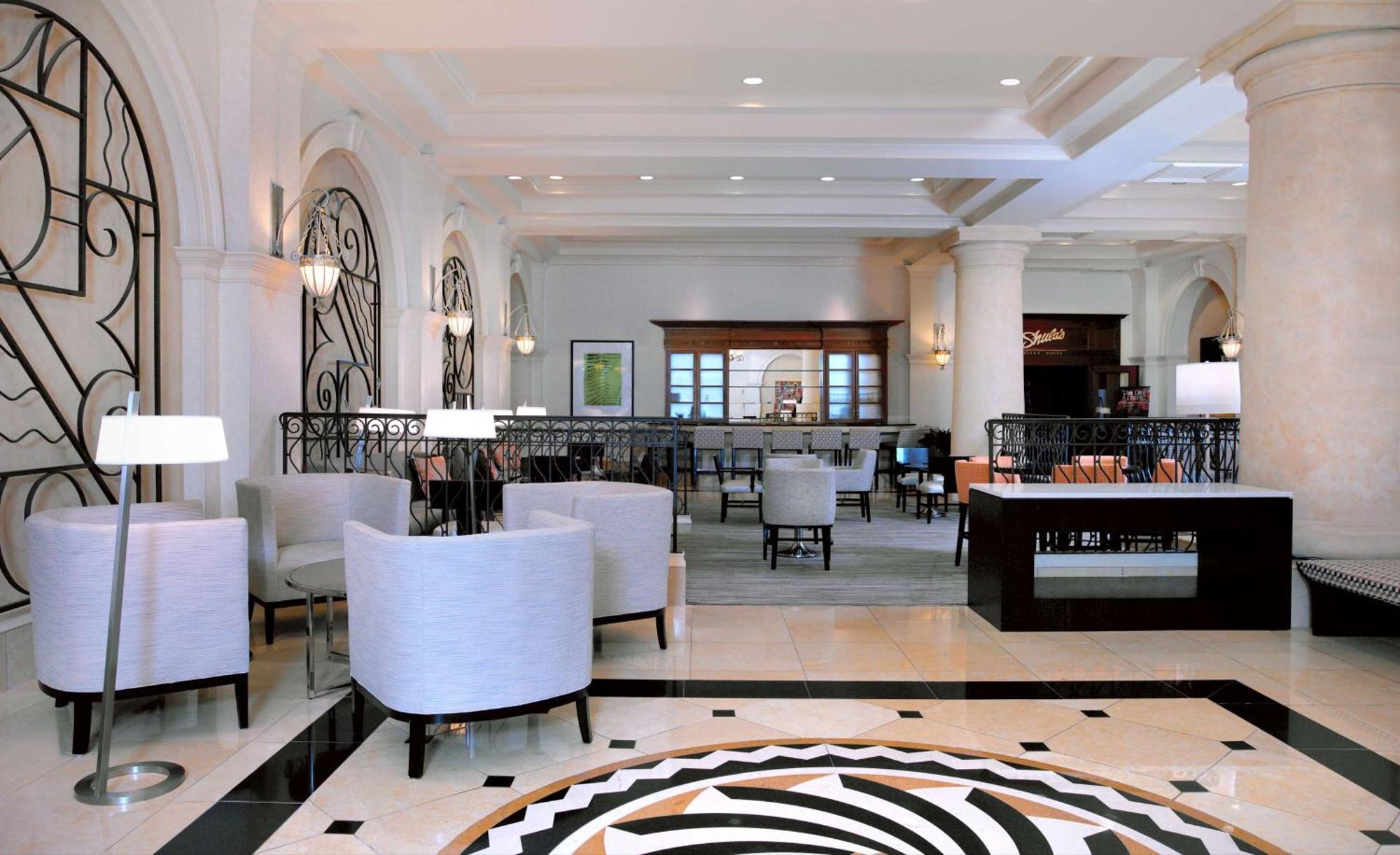 Hotel Hilton Naples