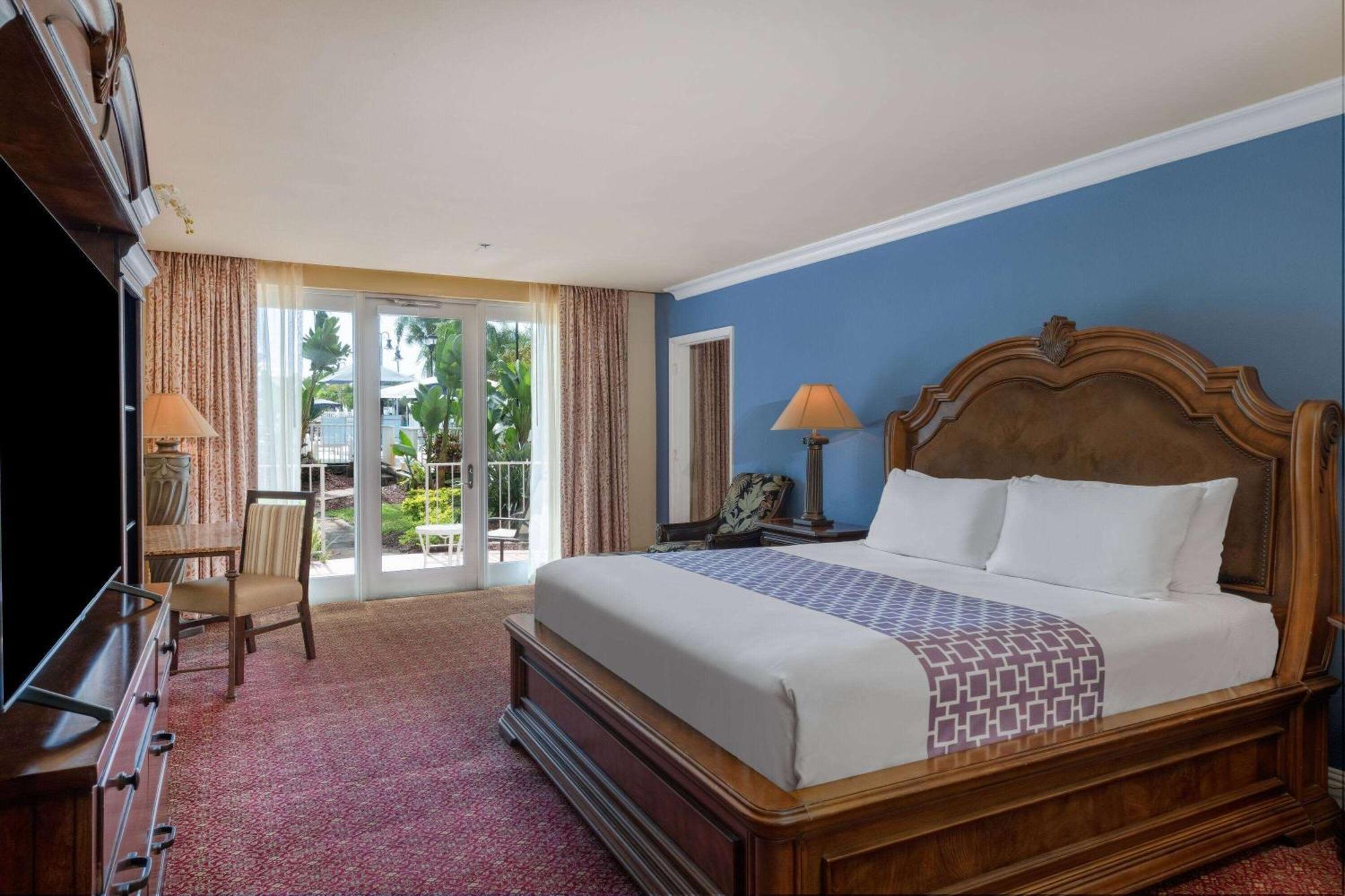 & Trademark Collection By Wyndham 4*