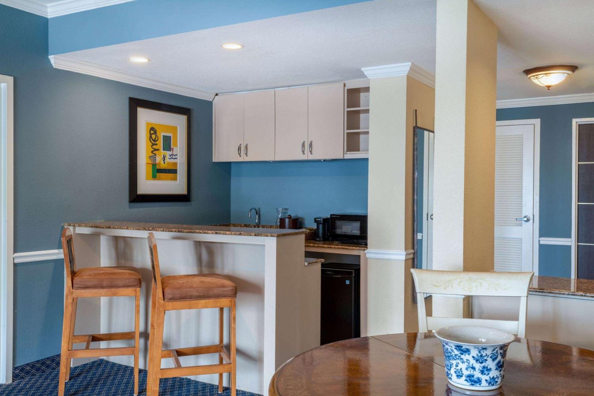 & Trademark Collection By Wyndham Safety Harbor