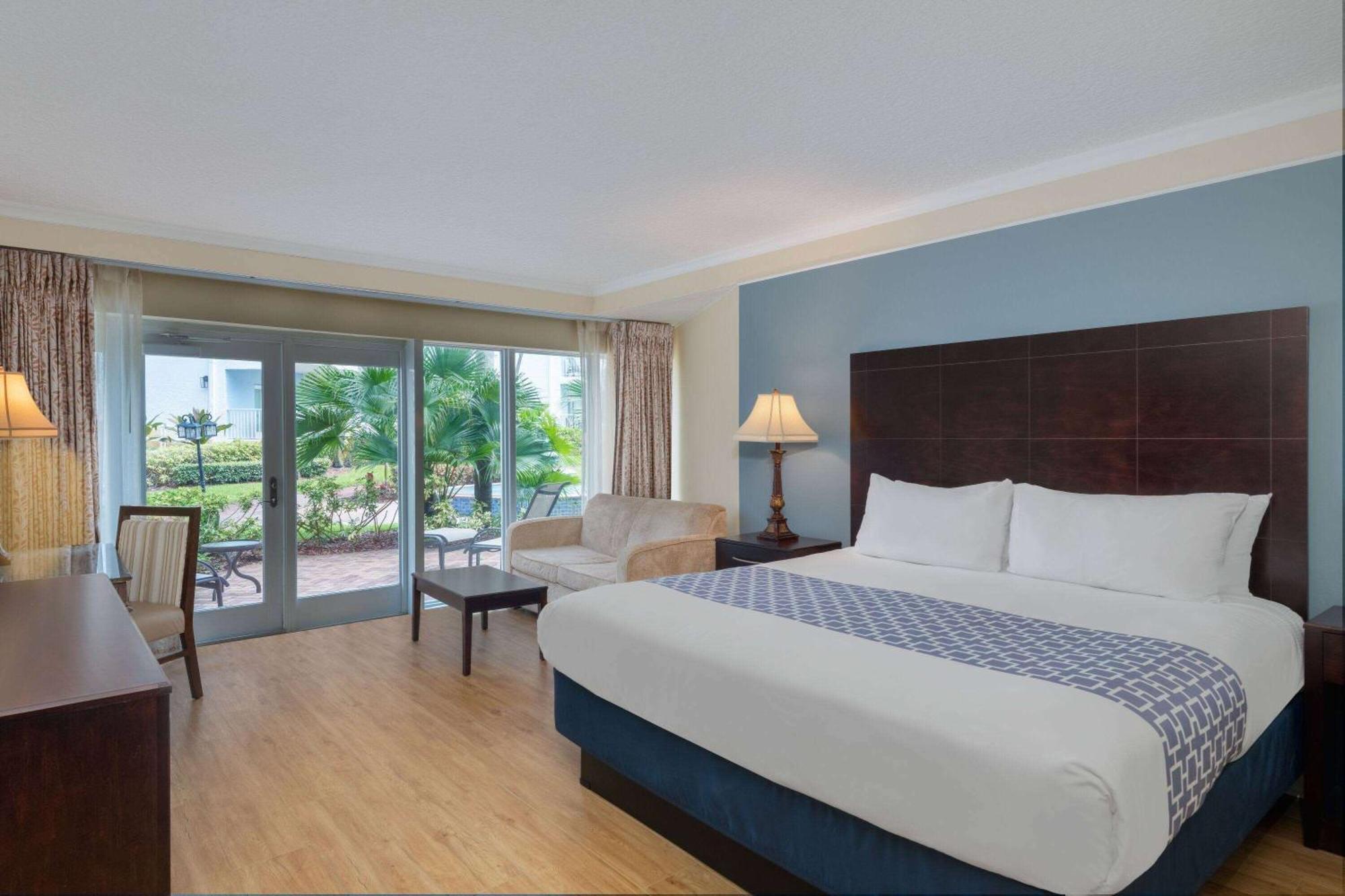 Resort & Trademark Collection By Wyndham 4*
