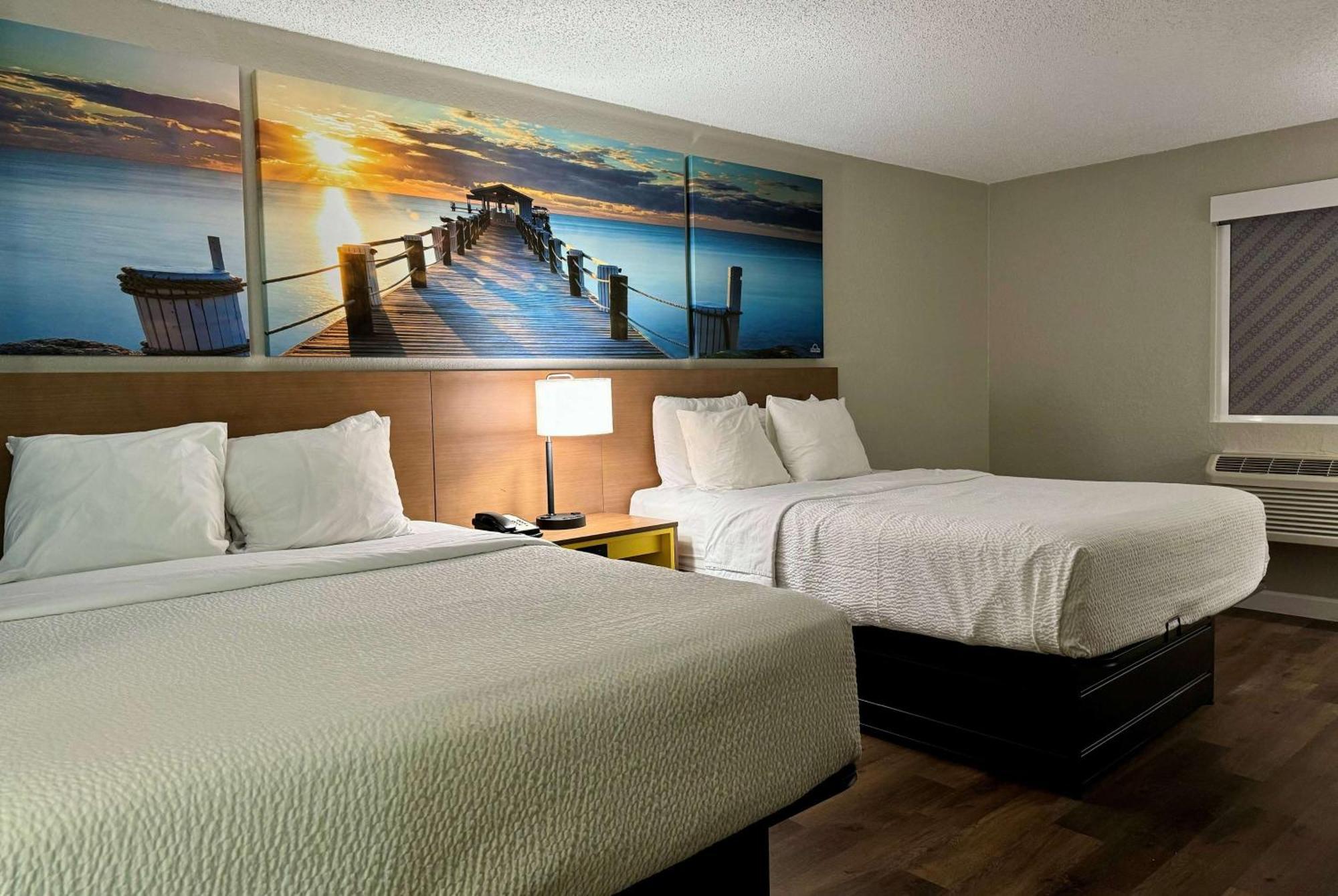 Hotel Days By Wyndham I-75