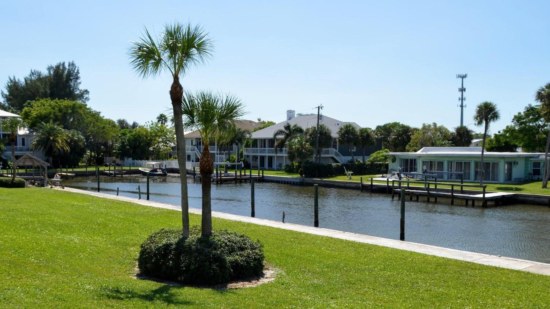 Westbay Point Moorings 214 Apartment *
