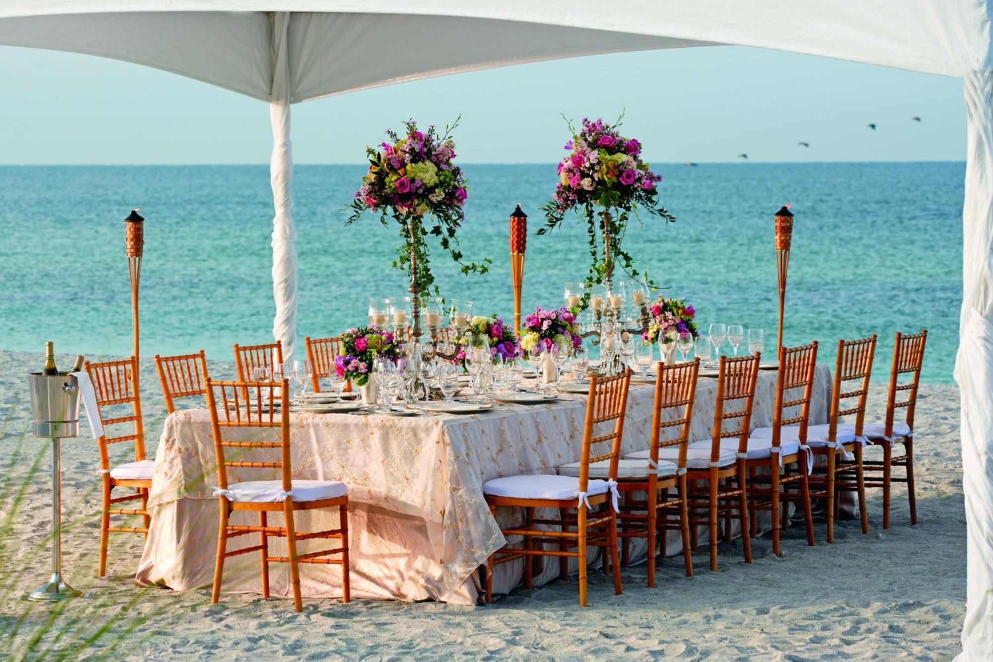The Ritz-carlton,
