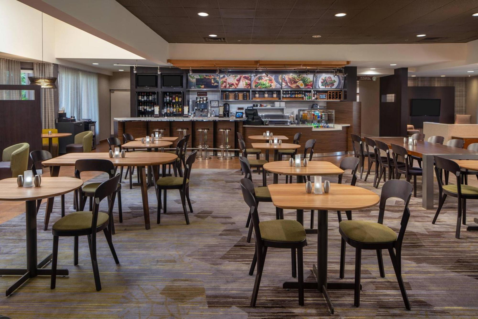Hotel Courtyard By Marriott At The Mayo Clinic Campus/beaches