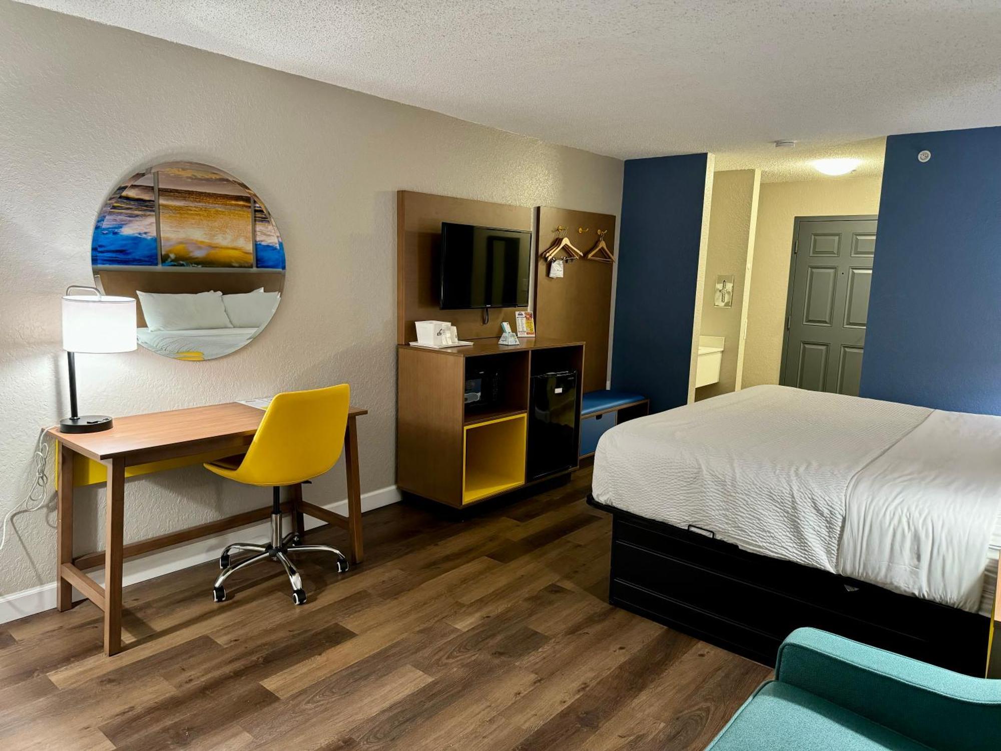 Days By Wyndham I-75 Hotel