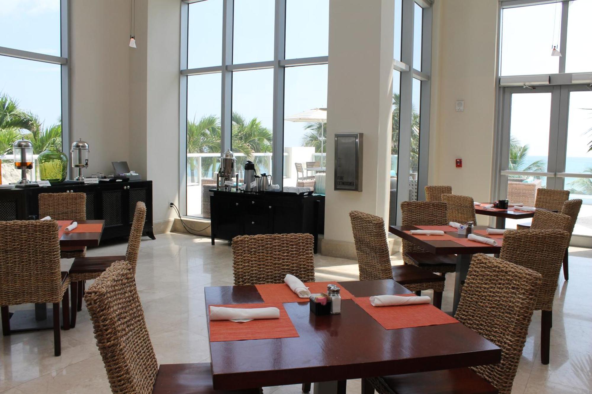 Aparthotel Marenas