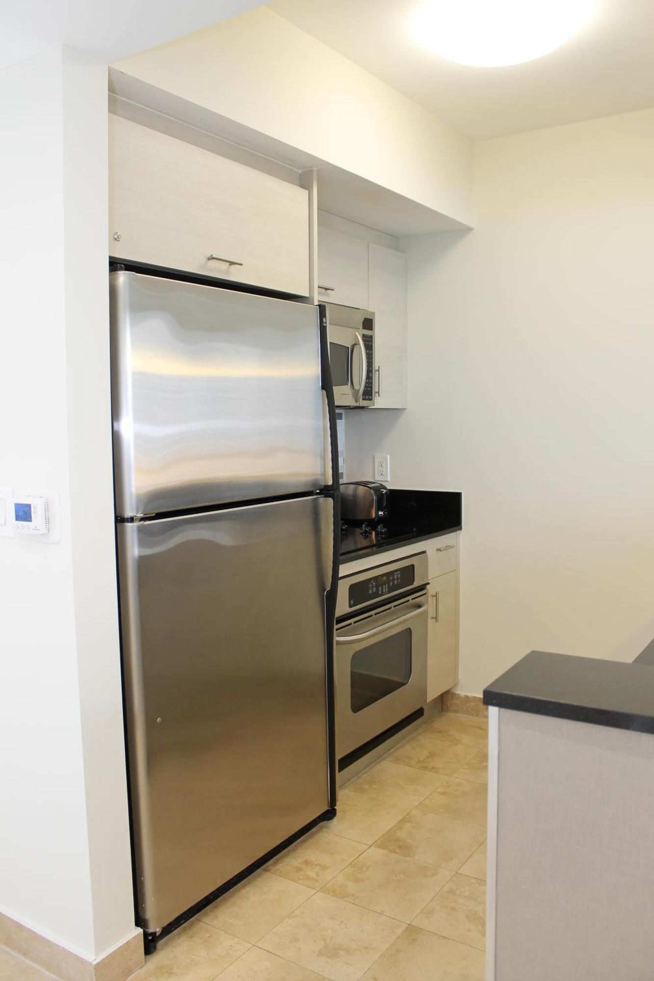 Marenas Sunny Isles Beach