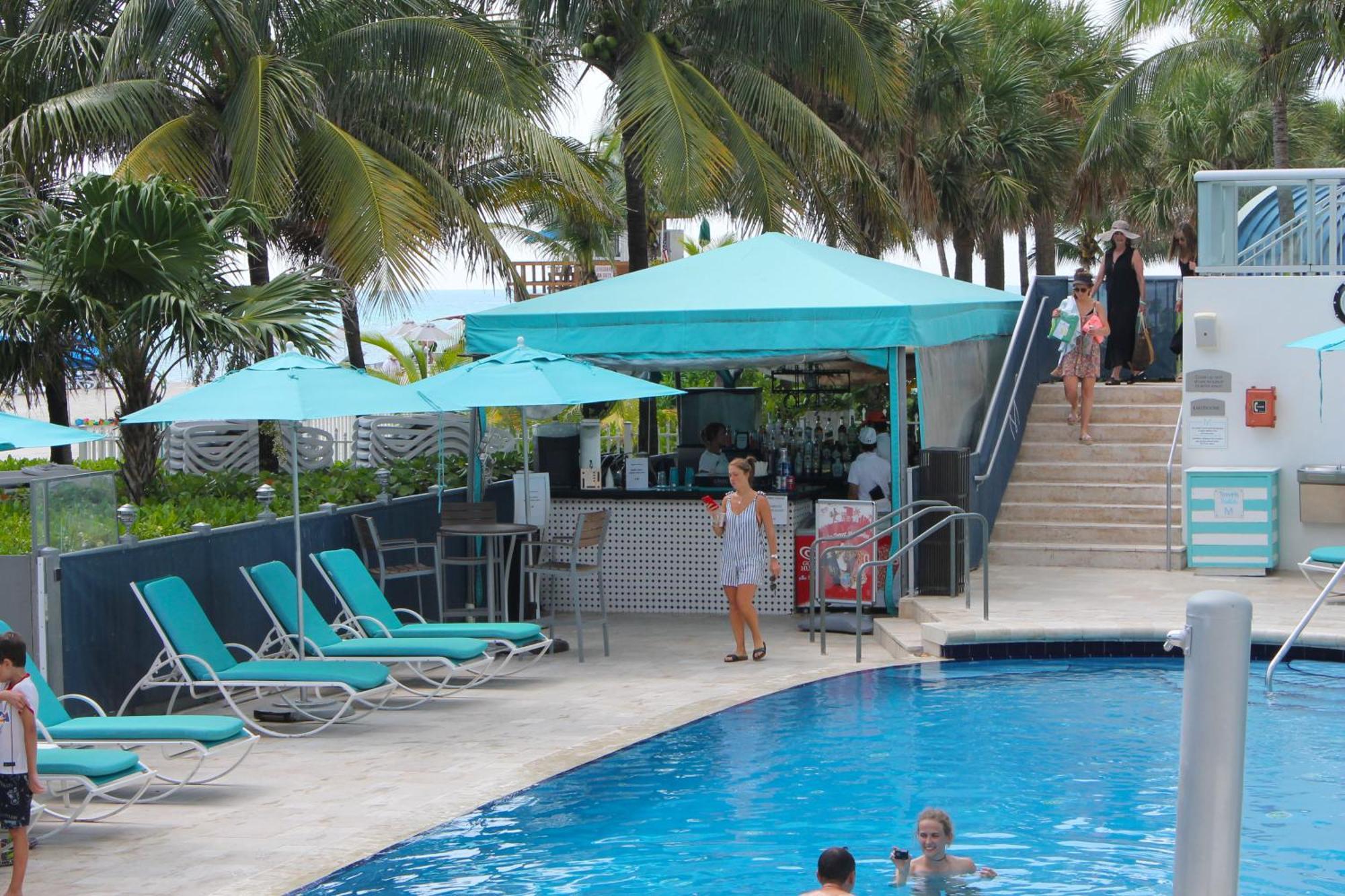 Aparthotel Marenas