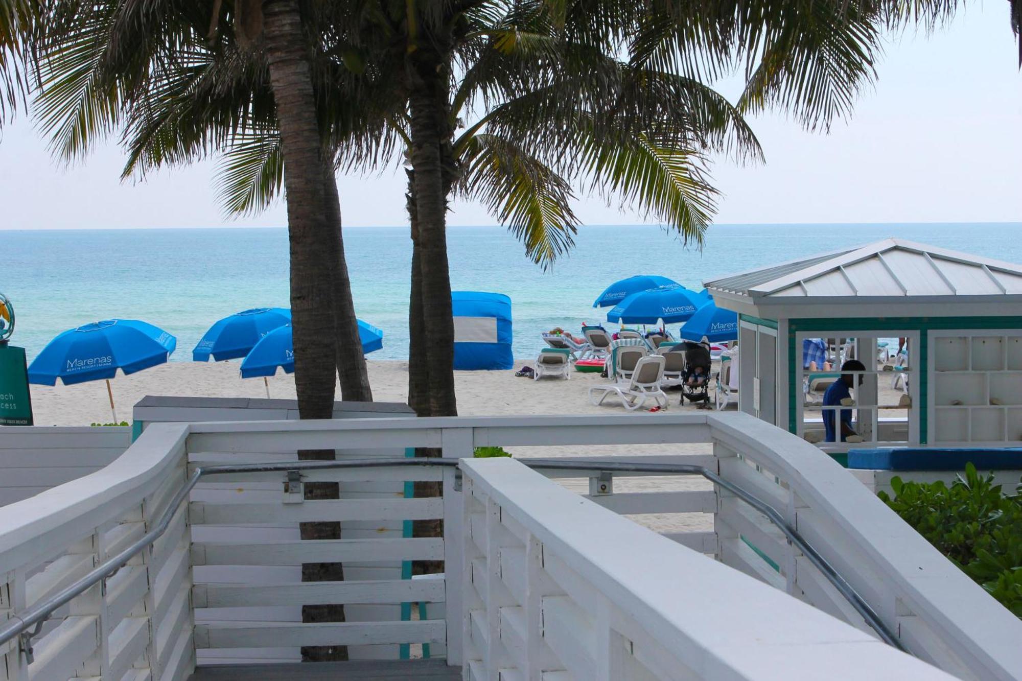 Marenas Aparthotel Sunny Isles Beach