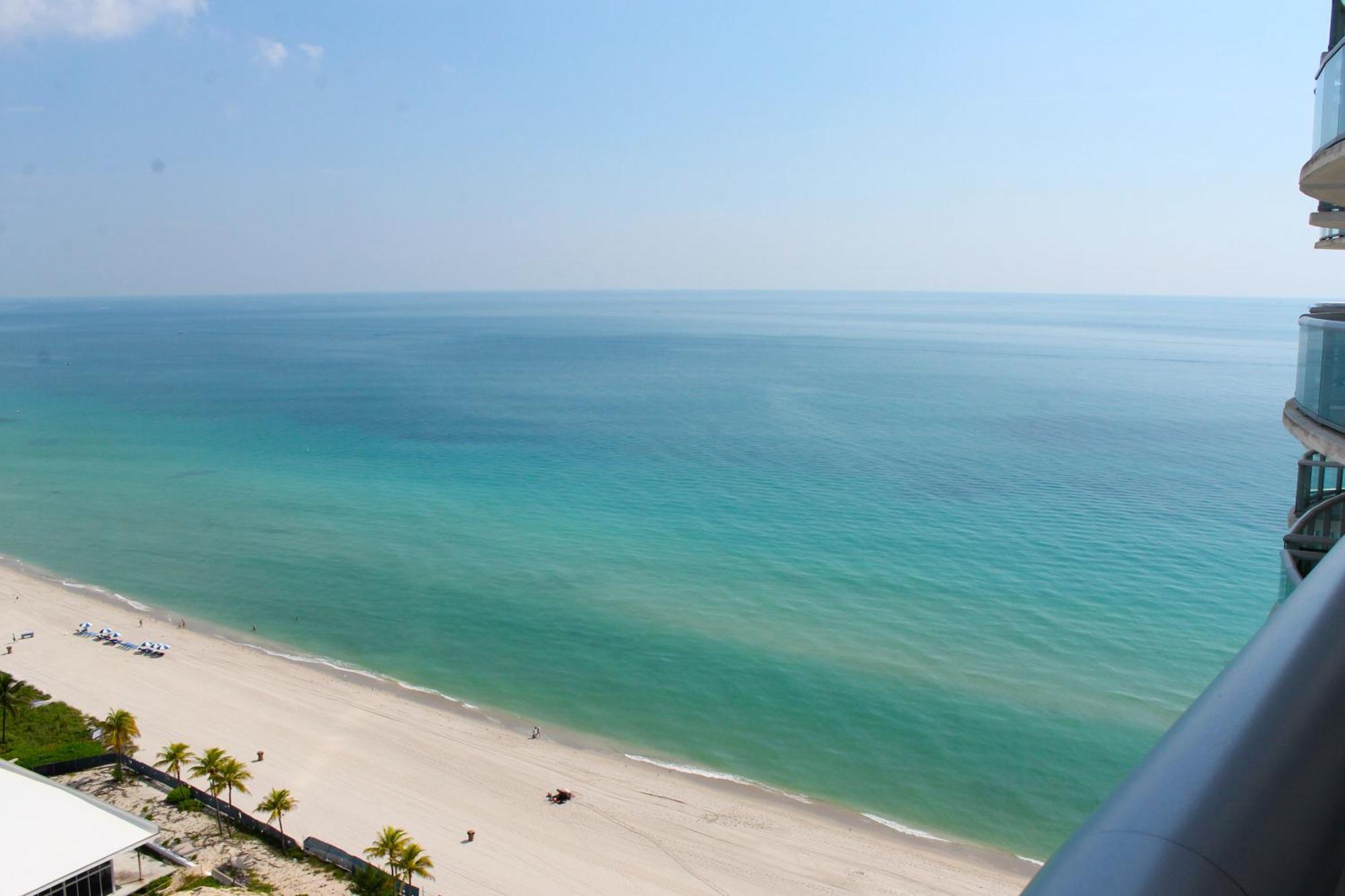 Aparthotel Marenas Sunny Isles Beach