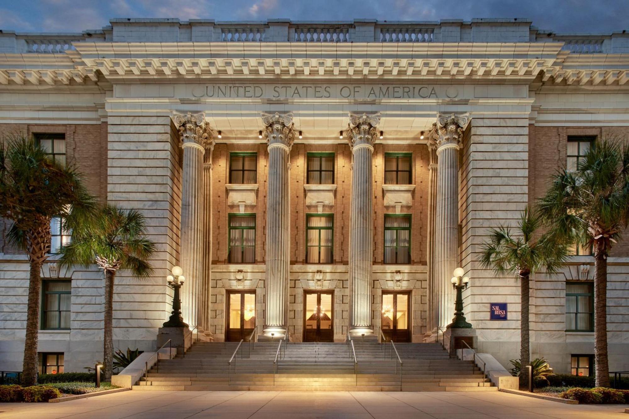 Le Meridien Tampa, The Courthouse 4*