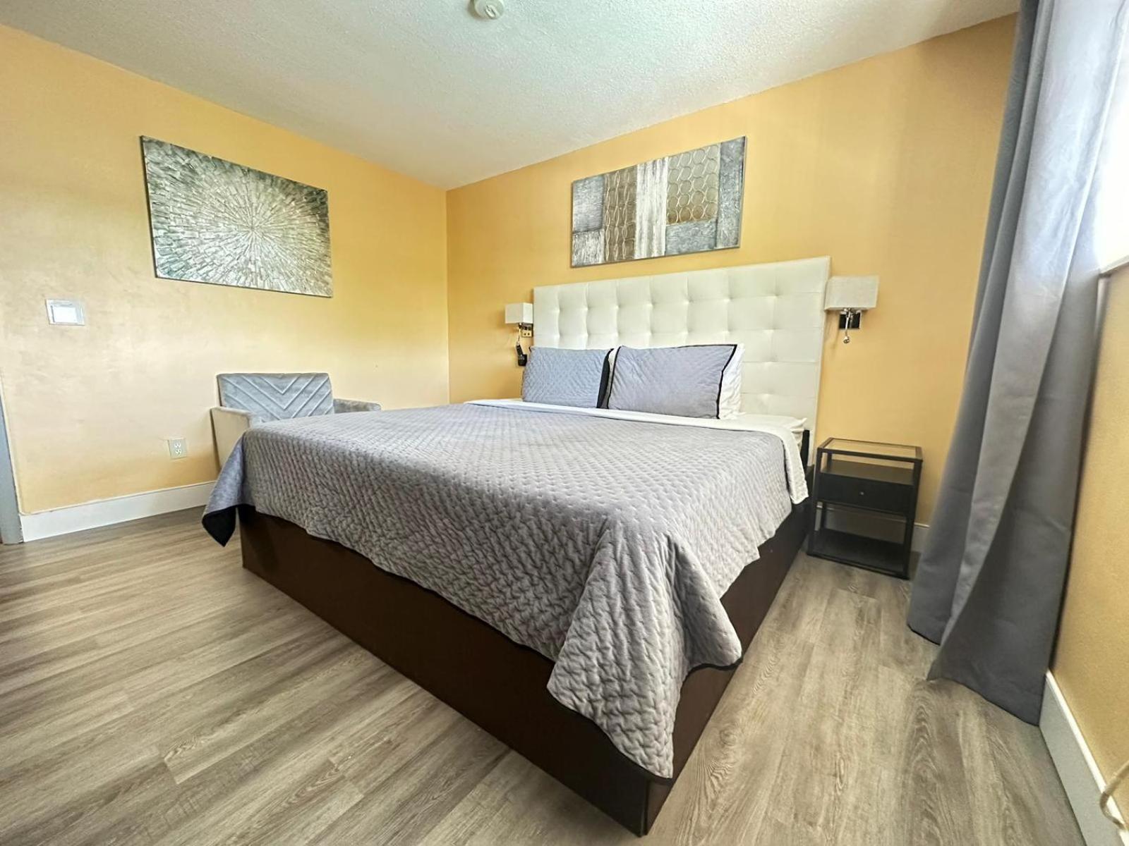 Apartment Sheridan